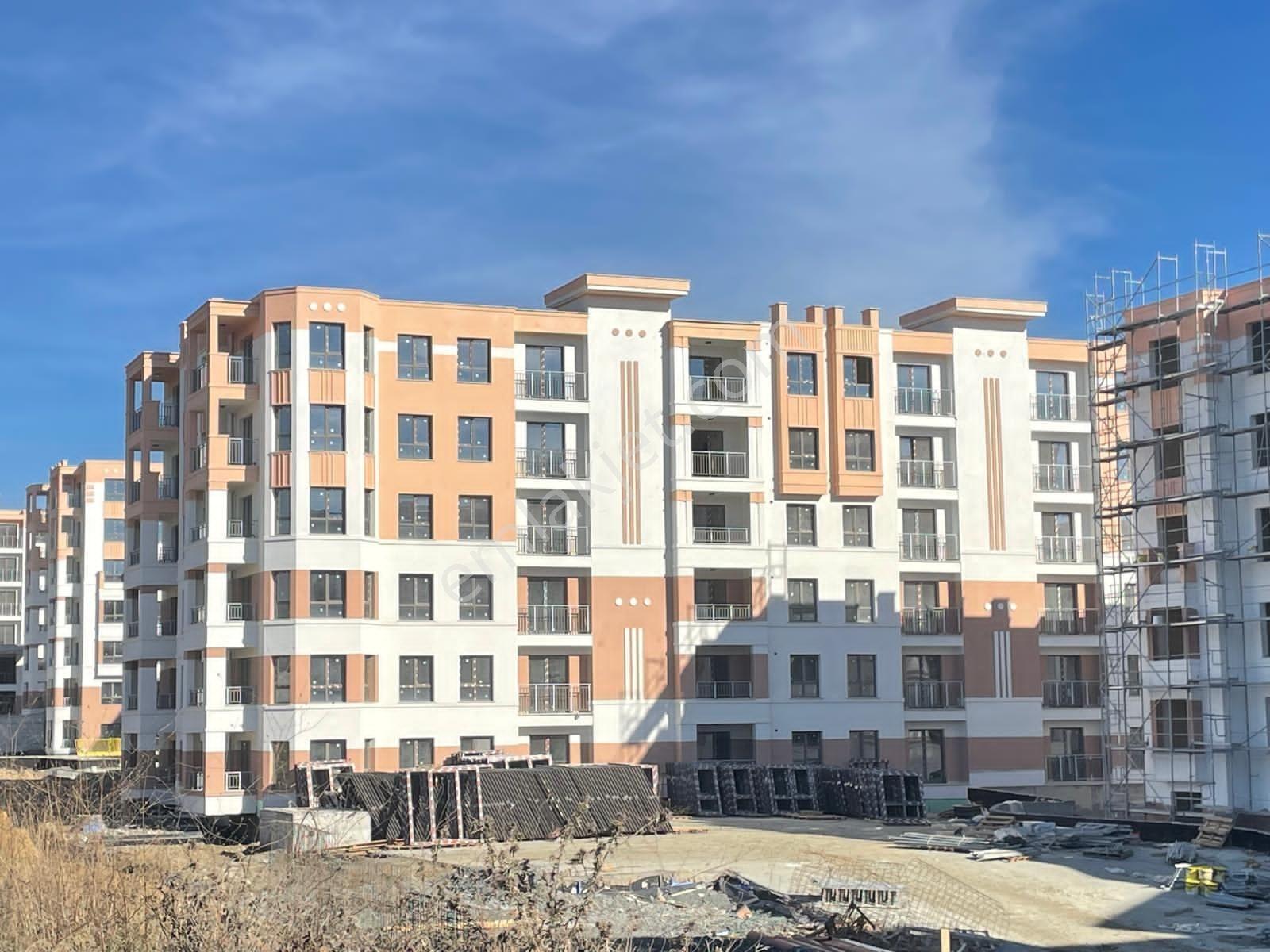 15 Temmuz Kuzey Rezerve Alanında 117 M2 3+1