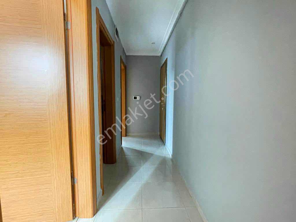 Taşdelen Mahallesi Kiralık 1+1 Daire - Görsel 13