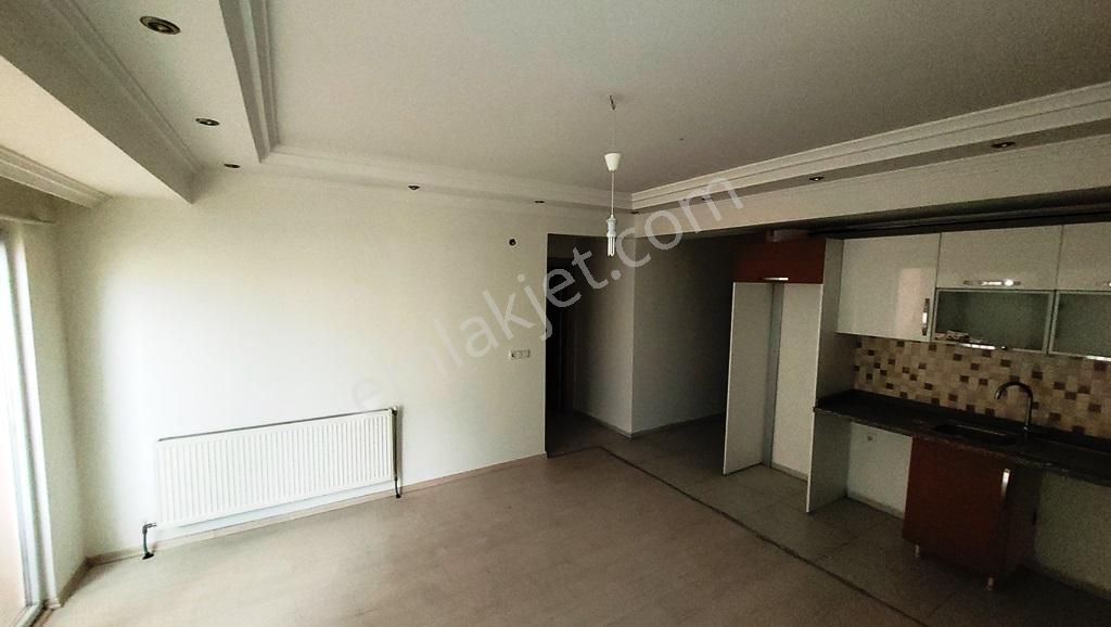 Beylikdüzü Cumhuriyet Kent Palas 2 Sitesi Satılık 1+1 Daire - Görsel 9