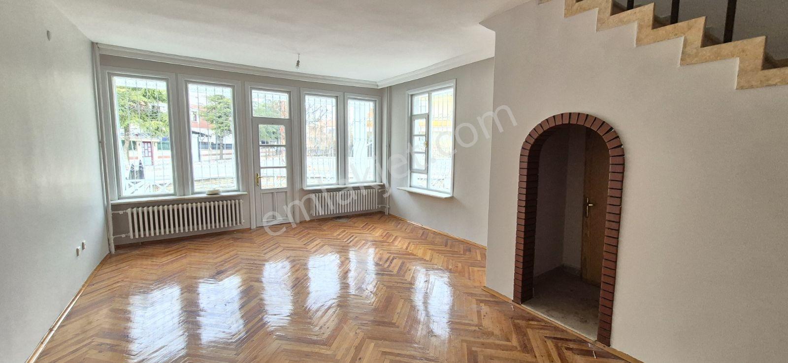 Alavardı Mah.sedefköy'de Satılık 4+1 Triplex Villa - Görsel 23