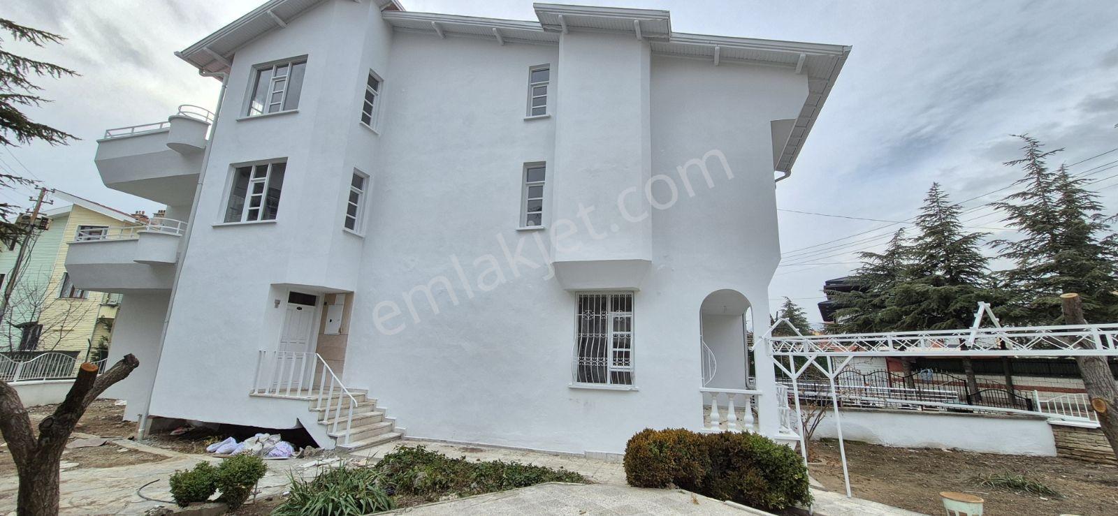 Alavardı Mah.sedefköy'de Satılık 4+1 Triplex Villa - Görsel 12