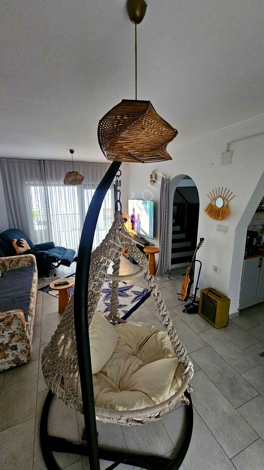 Gündoğan Tankay Sitesinde Deniz Manzaralı Bakımlı Havuzlu Plajlı Villa - Görsel 9