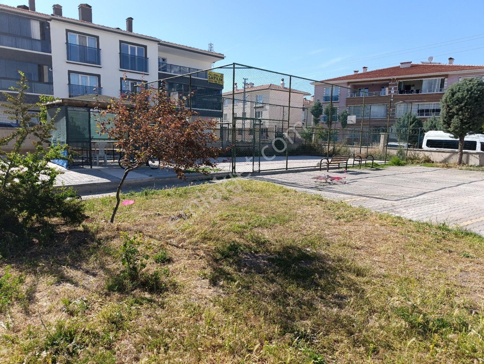 Sahibinden Lüks Sitede 3+1 Kış Bahçeli Güney Cepheli 6.ara Katta Full Yapılı Daire - Görsel 19