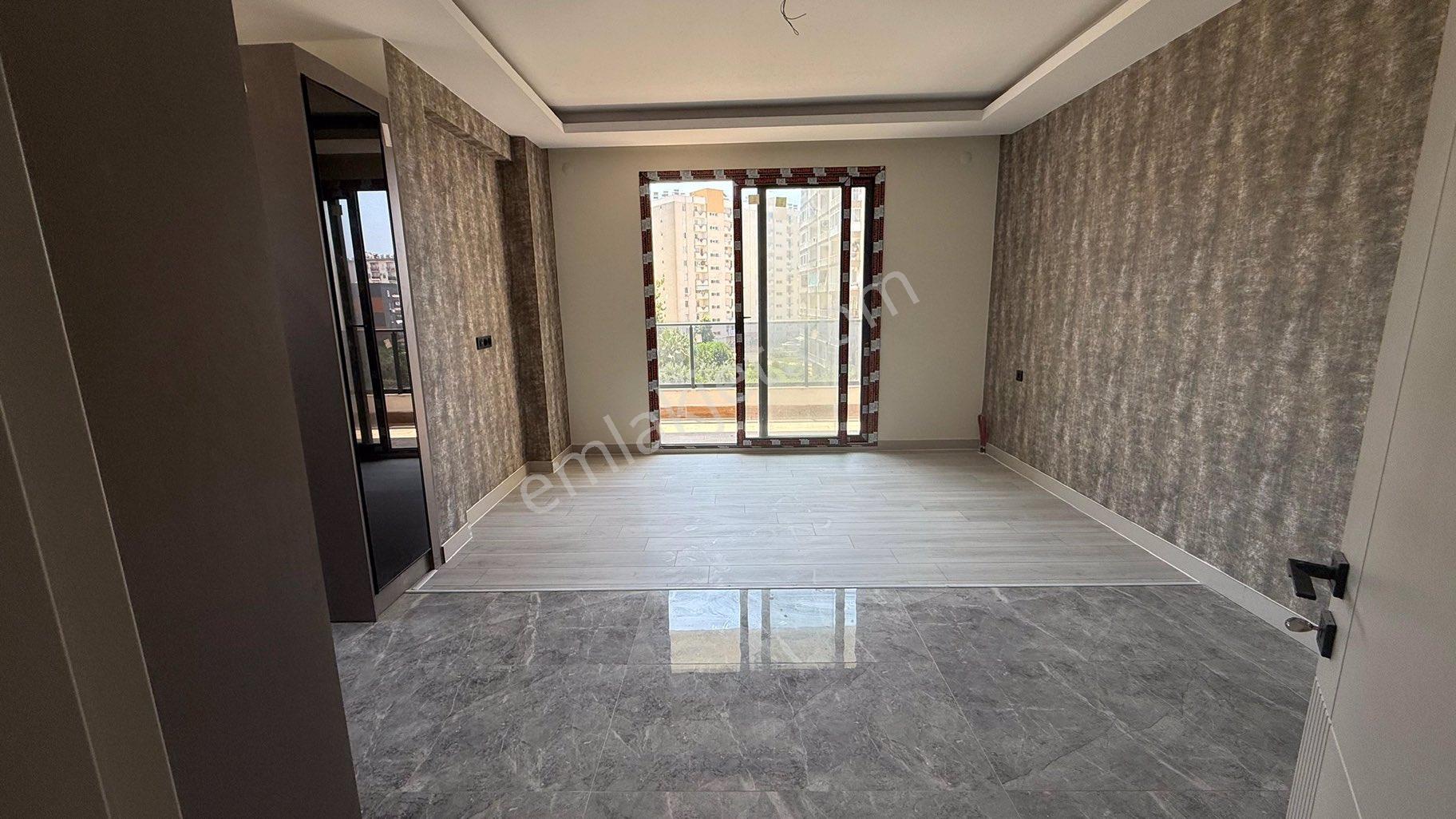 Mersin Tömükte Havuzlu Sitede 2+1 Yazlık - Görsel 35