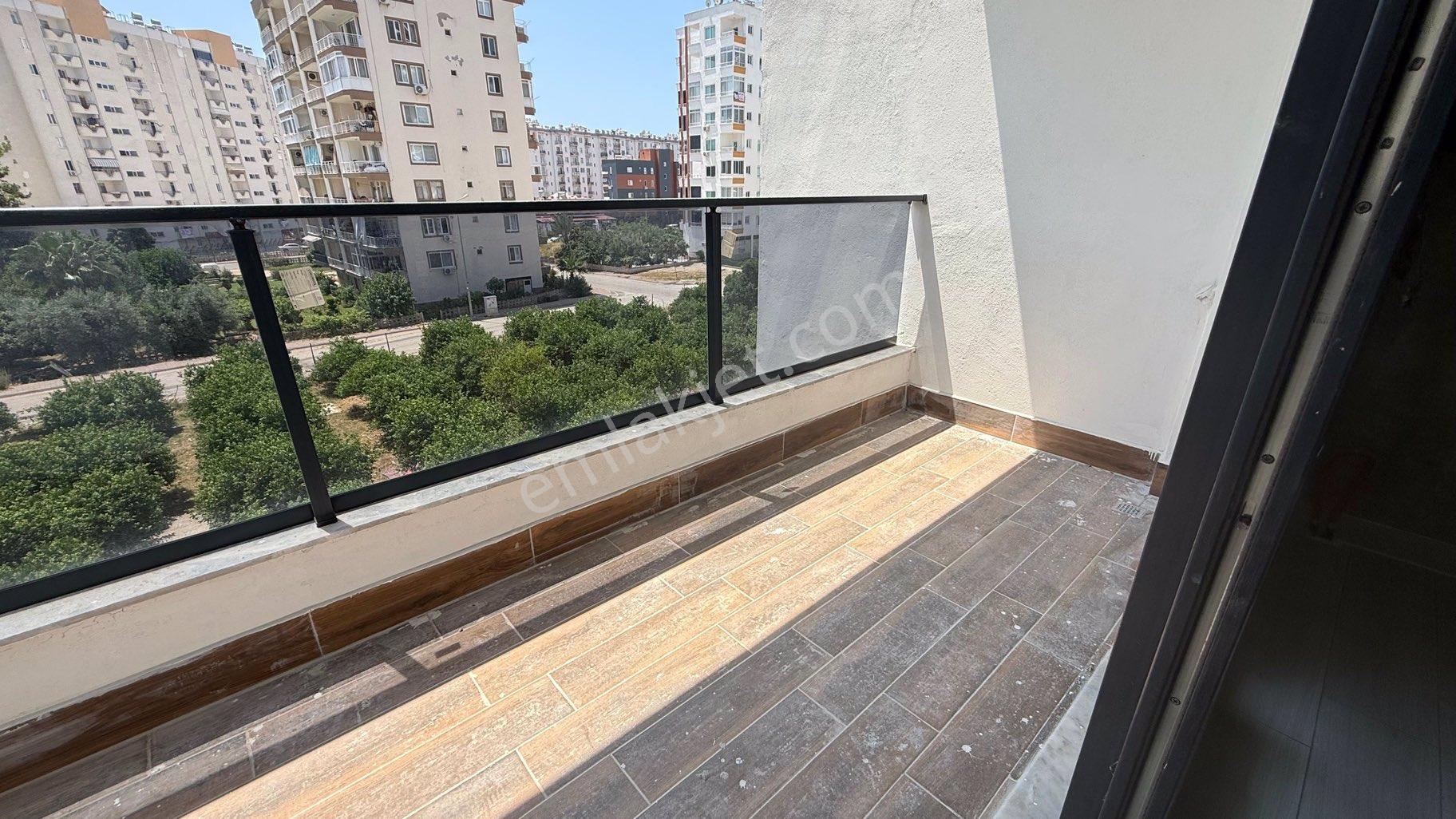 Mersin Tömükte Havuzlu Sitede 2+1 Yazlık - Görsel 23