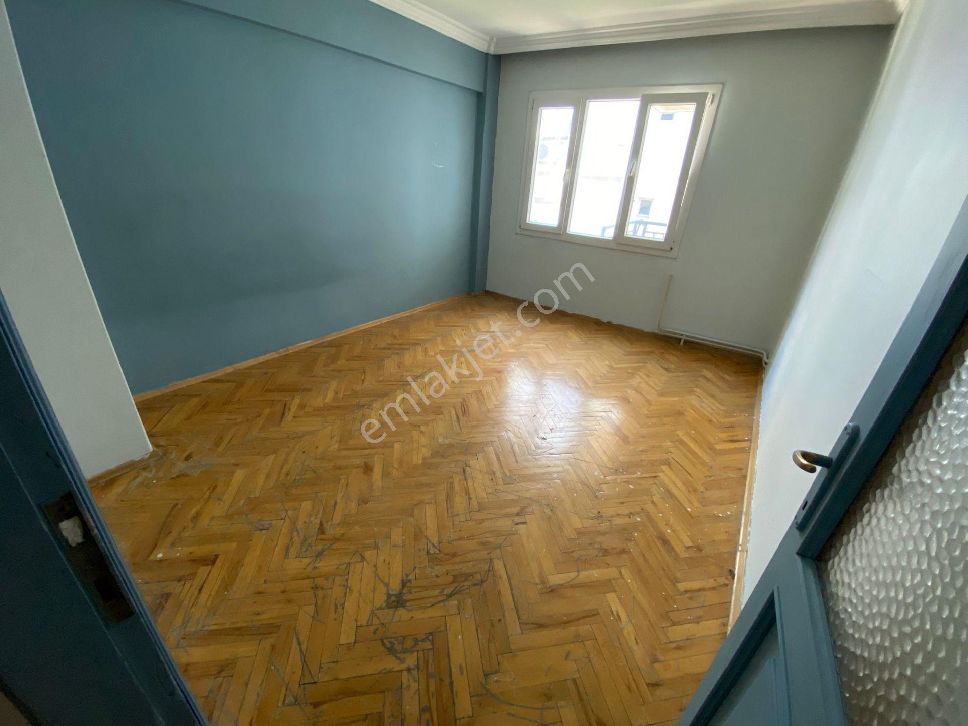Acill Buca Menderes Mah.de Belediye Yakını 3+1 130m2 Ayrı Mutfak Arakat Satılık Daire - Görsel 9