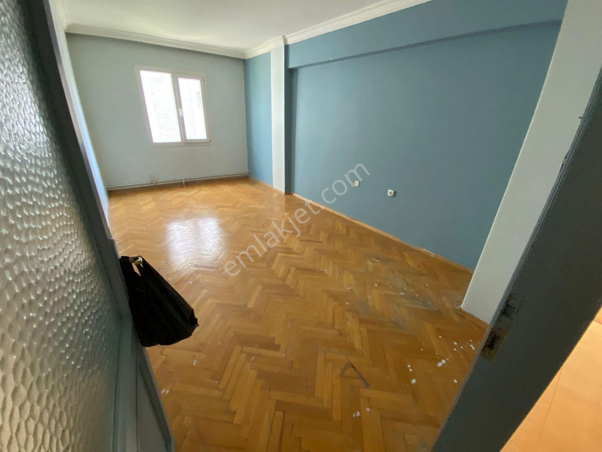 Acill Buca Menderes Mah.de Belediye Yakını 3+1 130m2 Ayrı Mutfak Arakat Satılık Daire - Görsel 7