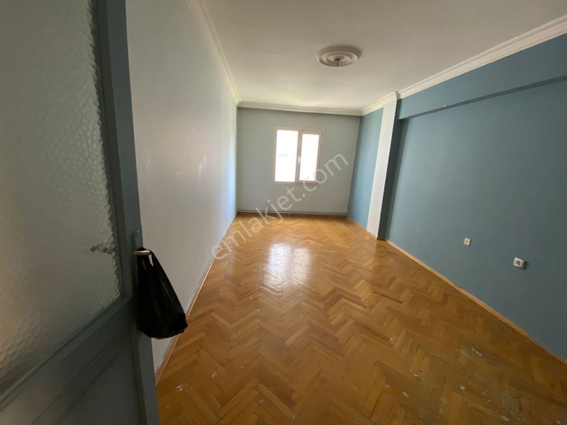 Acill Buca Menderes Mah.de Belediye Yakını 3+1 130m2 Ayrı Mutfak Arakat Satılık Daire - Görsel 12