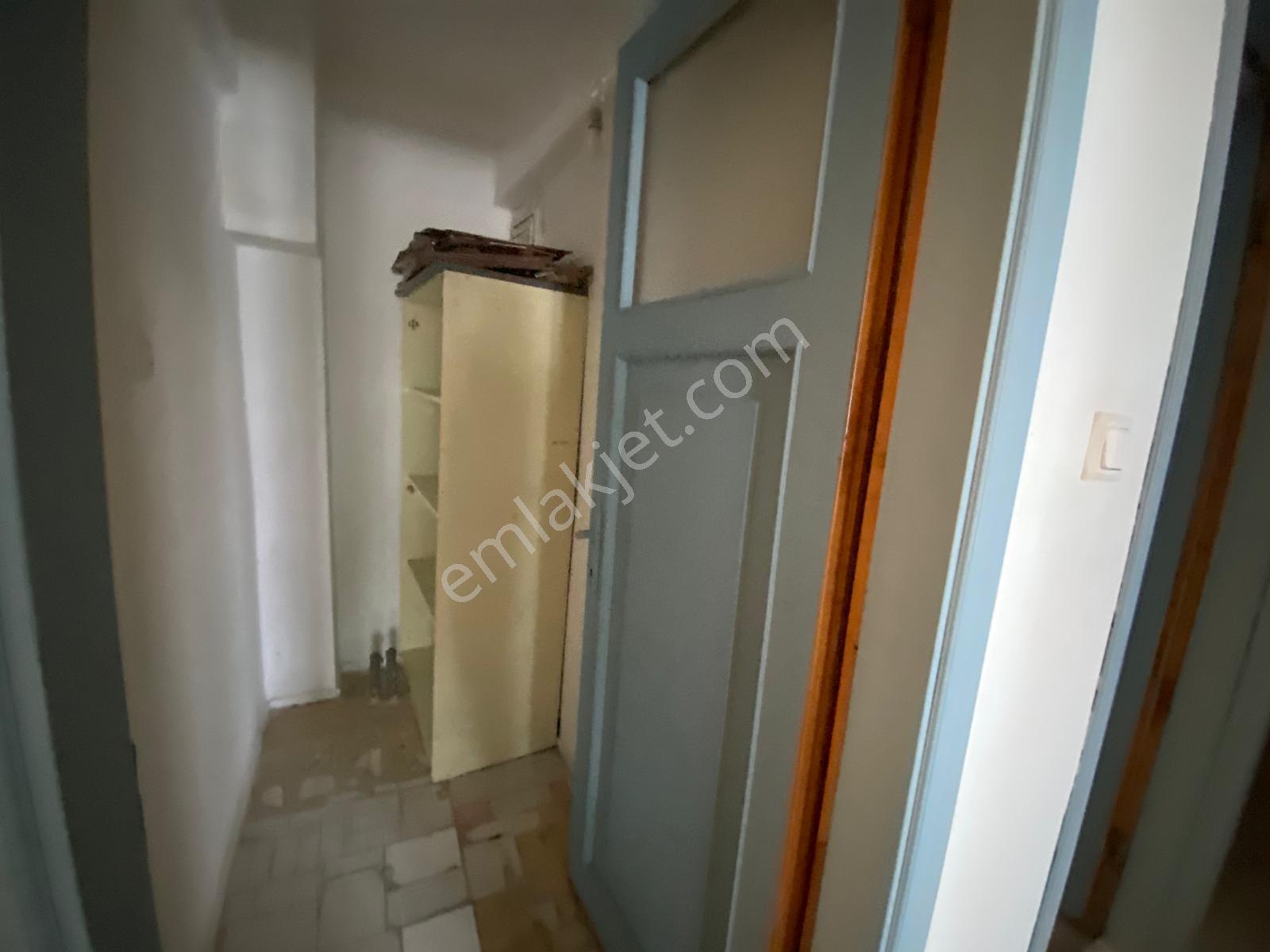 Acill Buca Menderes Mah.de Belediye Yakını 3+1 130m2 Ayrı Mutfak Arakat Satılık Daire - Görsel 24