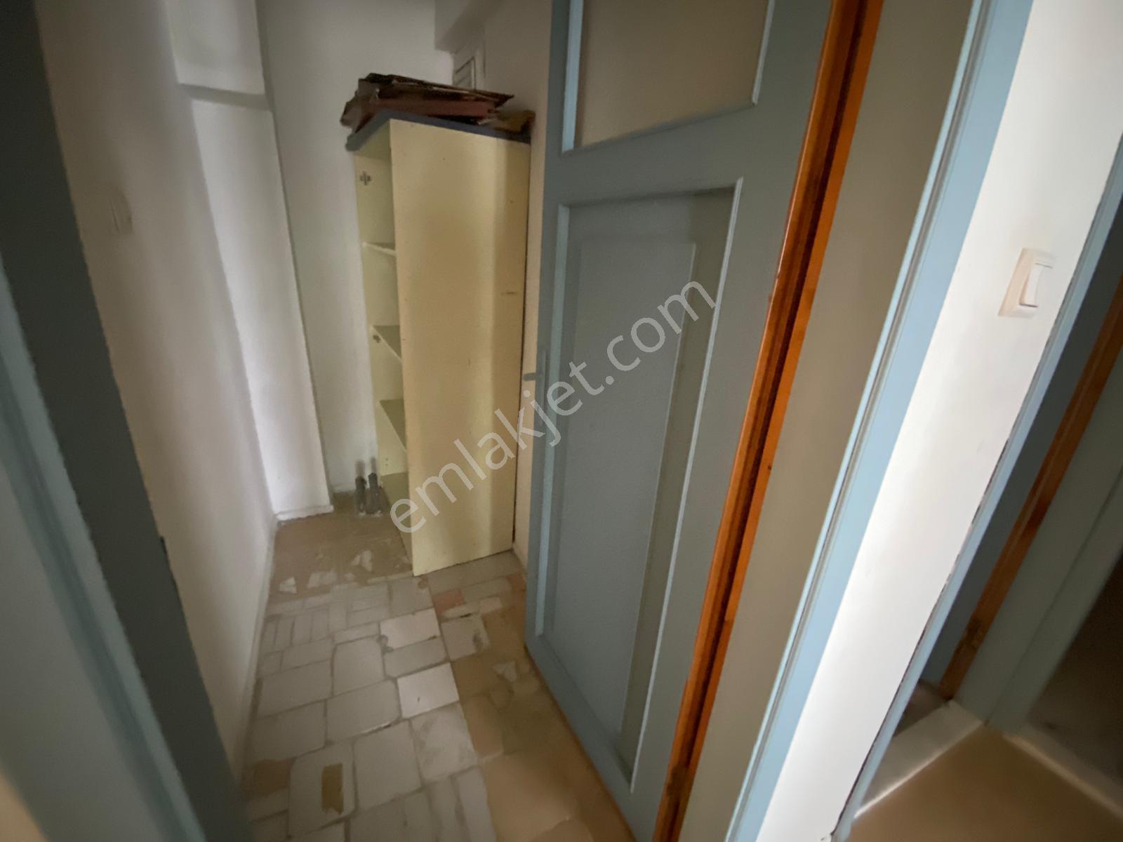 Acill Buca Menderes Mah.de Belediye Yakını 3+1 130m2 Ayrı Mutfak Arakat Satılık Daire - Görsel 25