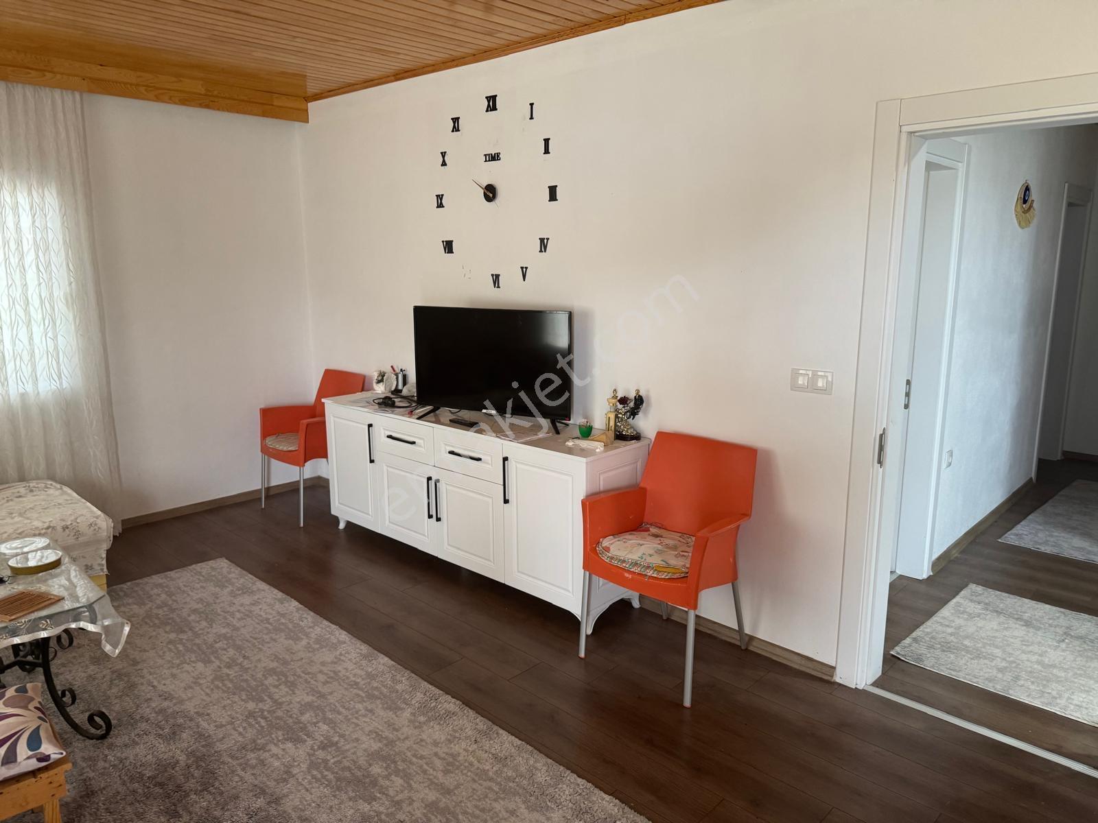 Erdemli Güzeloluk'ta Satılık 3+1 Müstakil Yayla Evi - Görsel 14