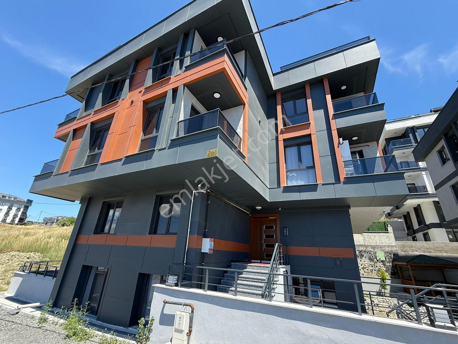 Beylikdüzü Deniz İstanbul & Vadi Cephe Site İçi 3+1 Sıfır Daire - Görsel 2