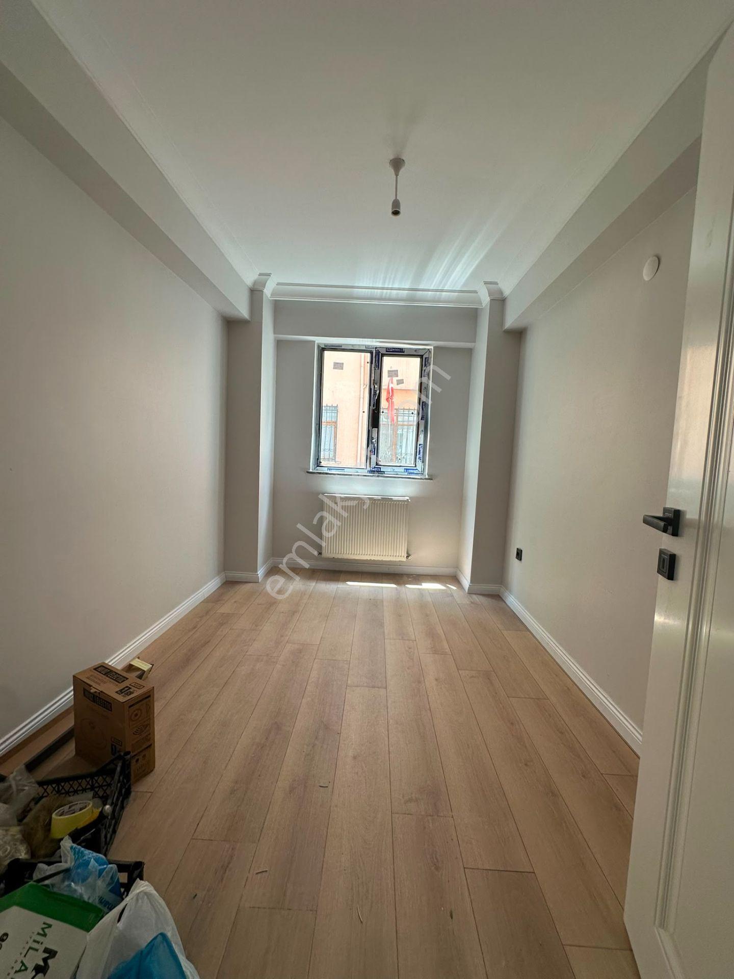 Mertcan'dan Hürriyet Mah. Balkon Ebeveyn Banyolu 3+1 Sıfır Daire - Görsel 18