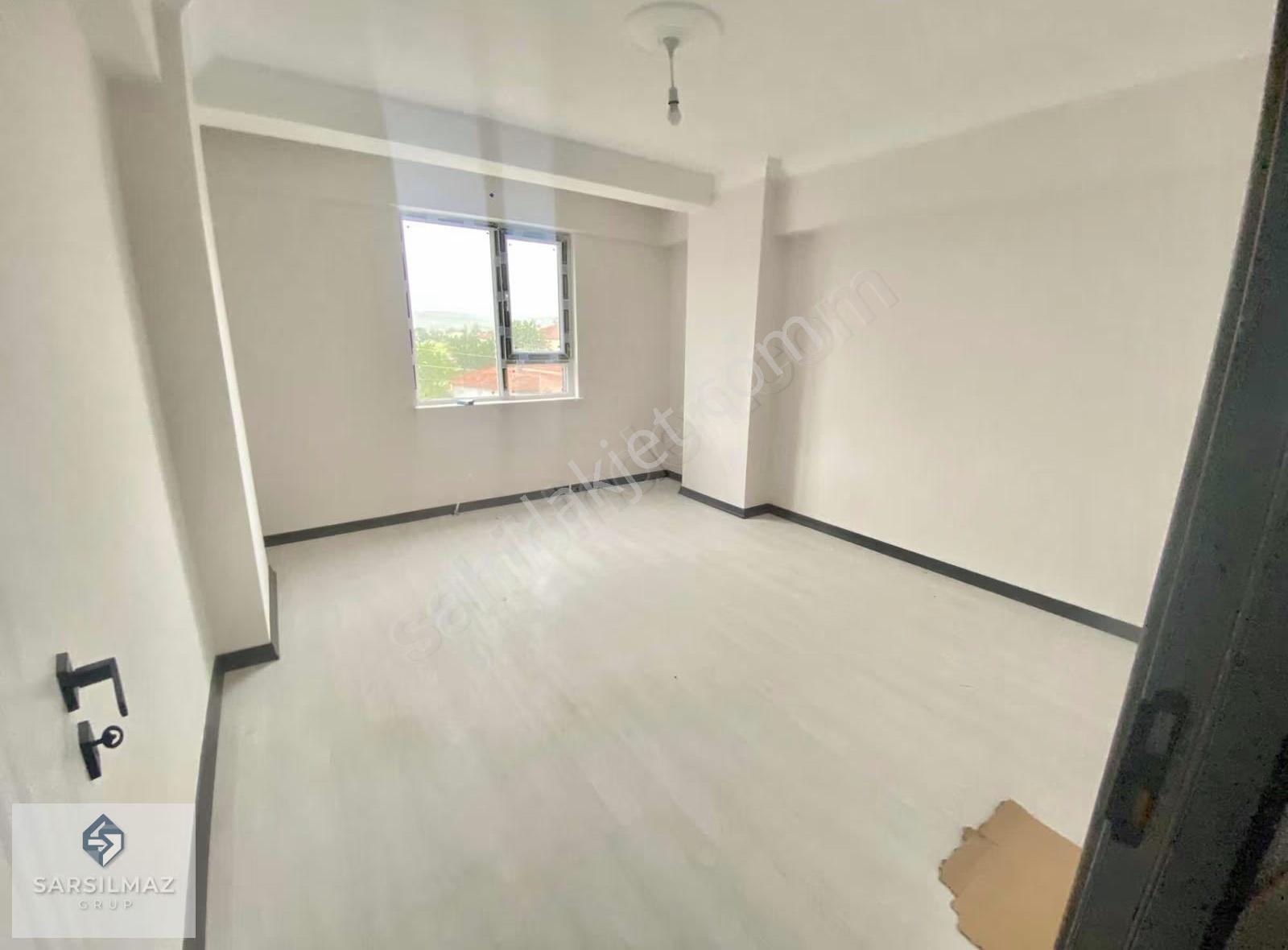 Sarsılmaz Grup Köşe Başı Güney Orta Kat 3+1 Giyinme Odalı Daire - Görsel 9