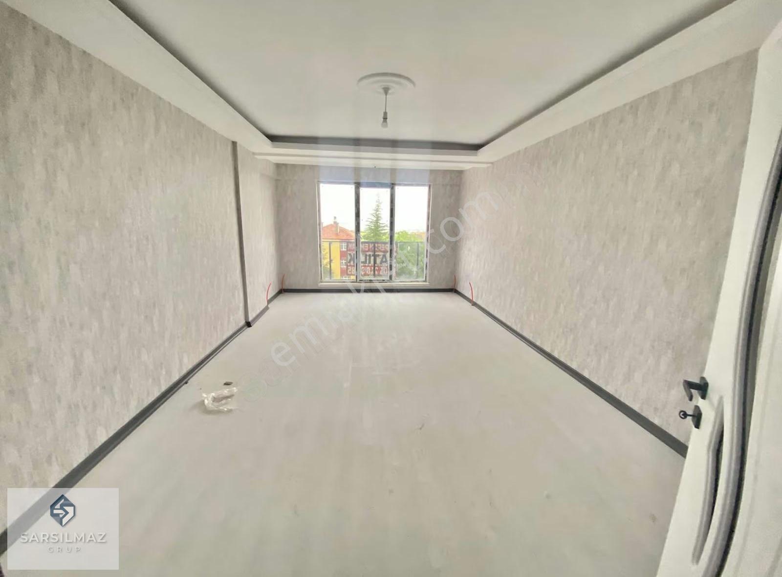 Sarsılmaz Grup Köşe Başı Güney Orta Kat 3+1 Giyinme Odalı Daire - Görsel 24