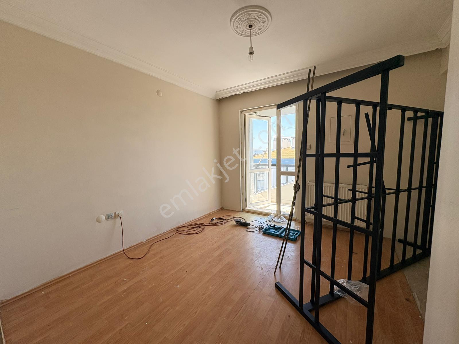 Buket Emlak'tan 2+1 Kiralık Daire Doğalgazlı Asansörlü Kilerli - Görsel 14