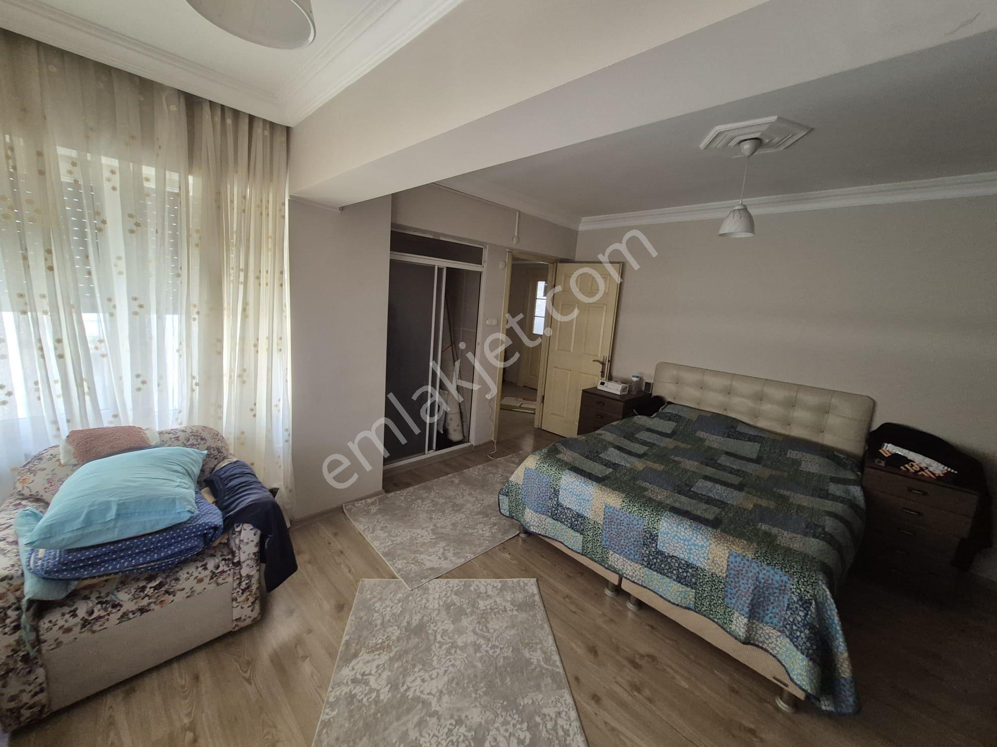 Edremit Eski Kaymakamlık Karşısı 168 M2 Satılık 3+1 - Görsel 23