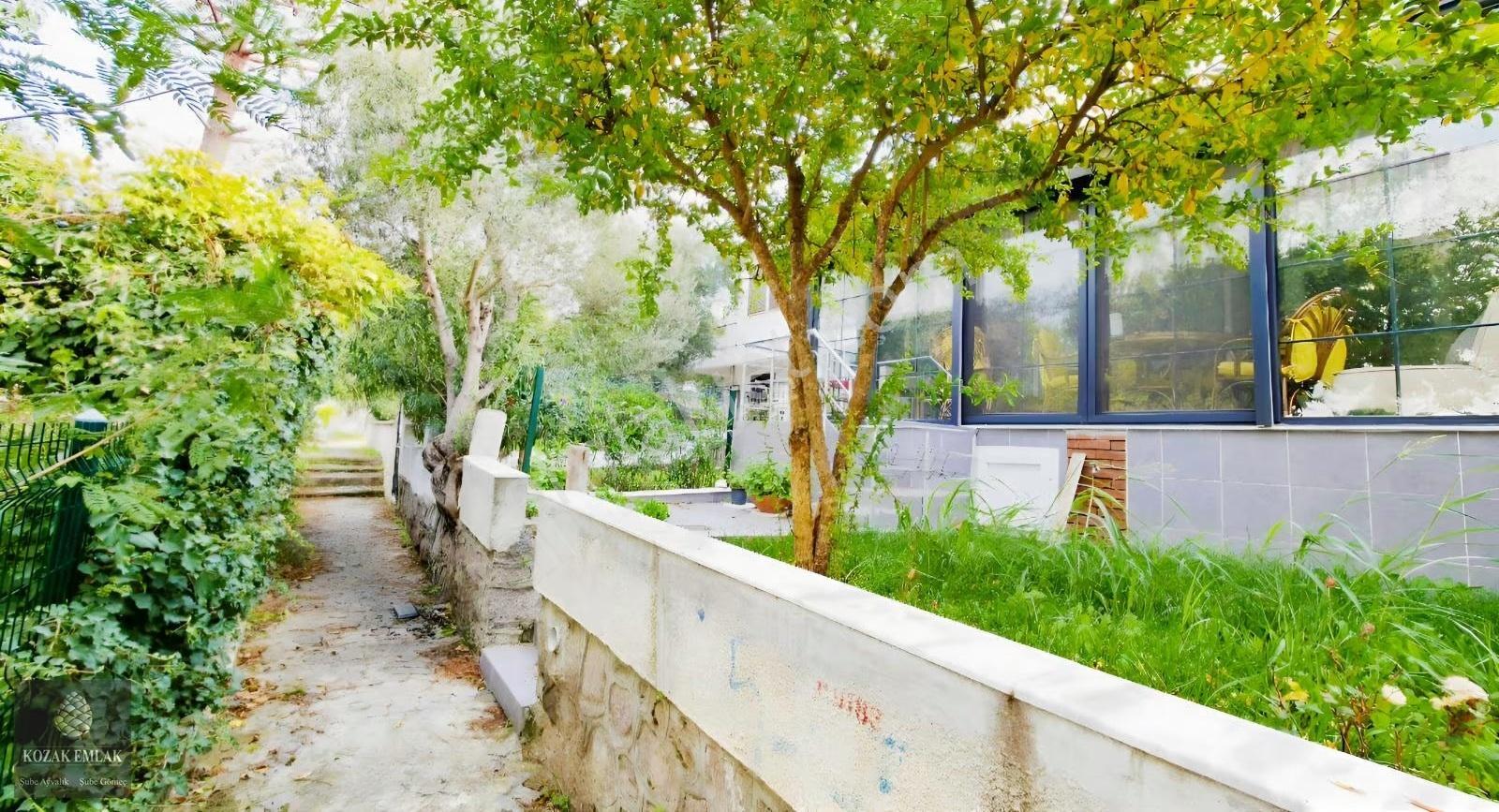 Ayvalık Sahilkent'te Site İçinde Eşyalı Kiralık Villa - Görsel 19