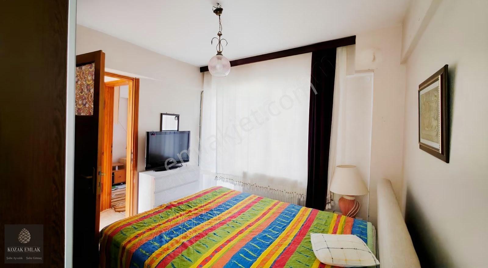 Ayvalık Sahilkent'te Site İçinde Eşyalı Kiralık Villa - Görsel 14