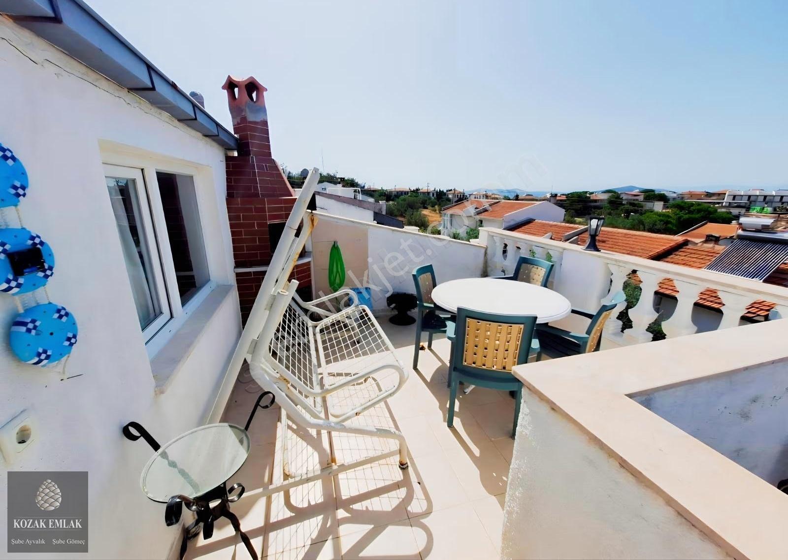 Ayvalık Sahilkent'te Site İçinde Eşyalı Kiralık Villa - Görsel 10