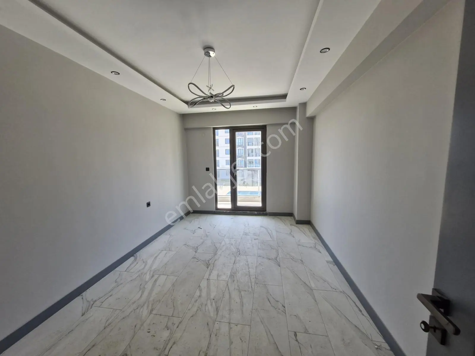 Çanakkale Merkez Karacaören Kiralık 3+1 Daire - Görsel 5