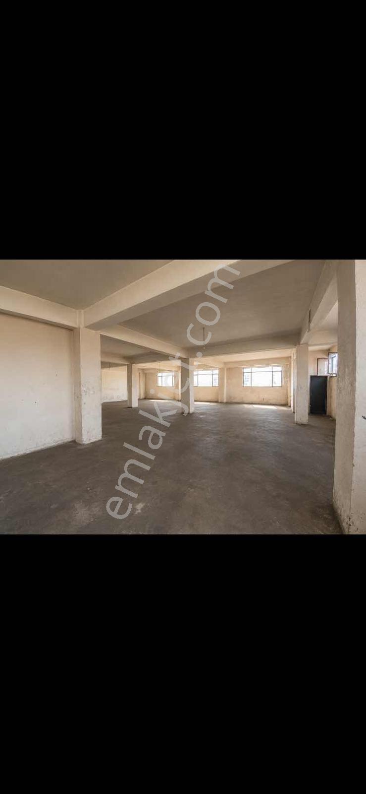 Sanayide 320 M2 2.kat Kiralık İş Yeri