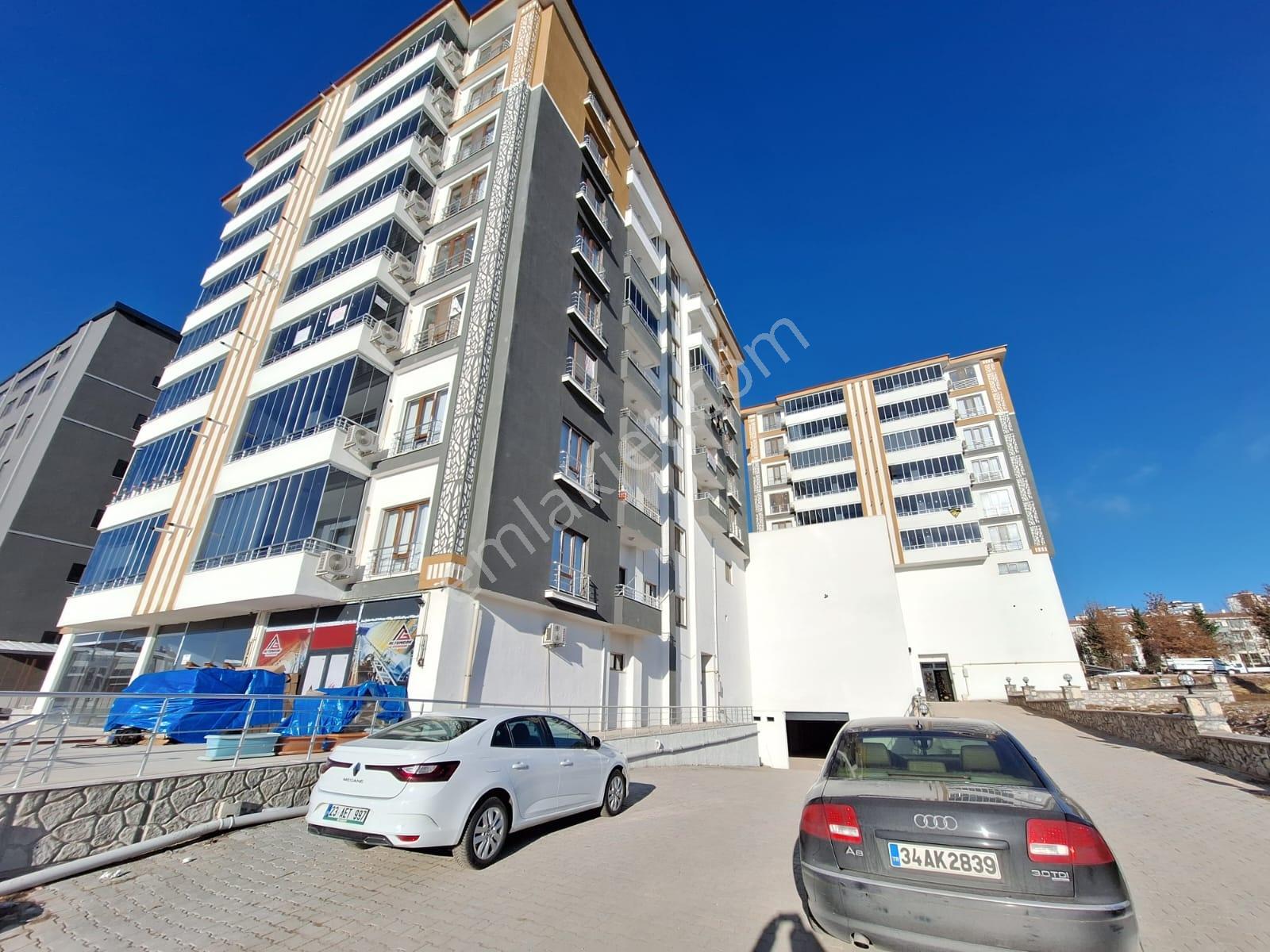 *nova* Anadolu Hastahanesine Yakın Kiralık 3+1 Daire!