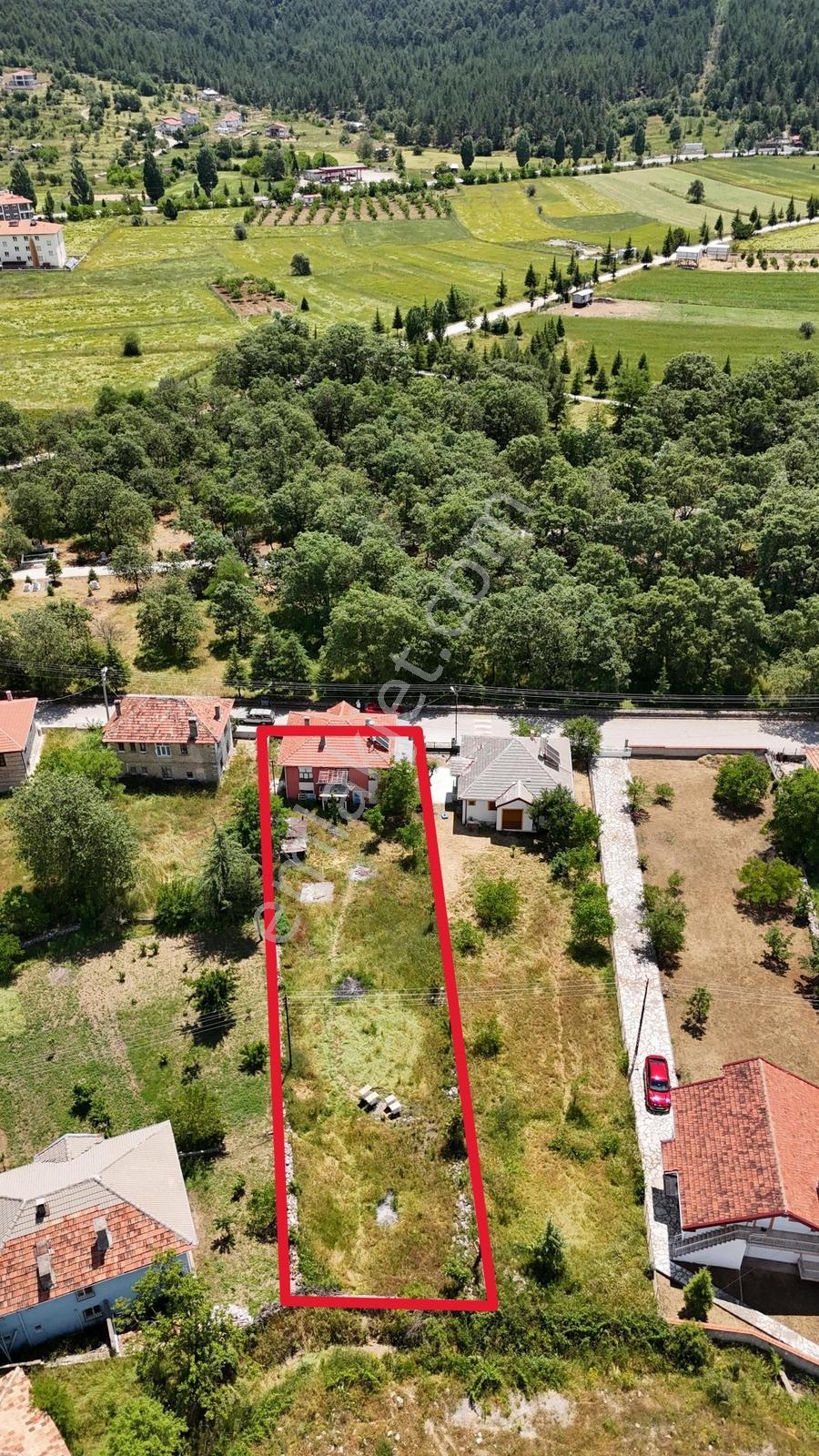 Aksekinin İncisi Cevizli'de Satılık 7+2 Tarihi Düğmeli Taş Ev - Görsel 15
