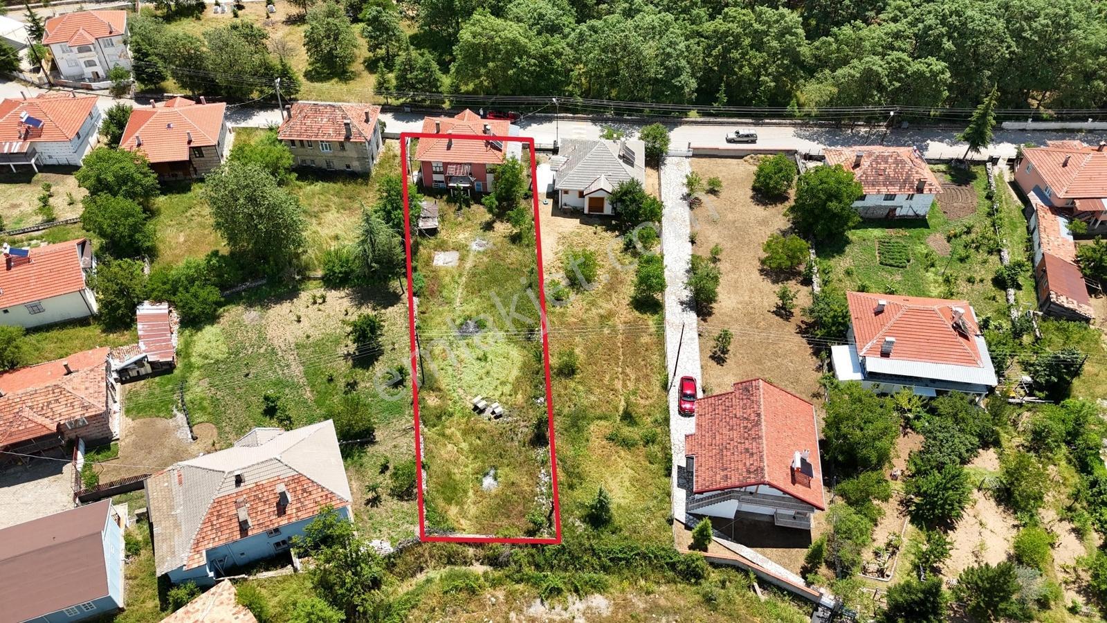 Aksekinin İncisi Cevizli'de Satılık 7+2 Tarihi Düğmeli Taş Ev - Görsel 6