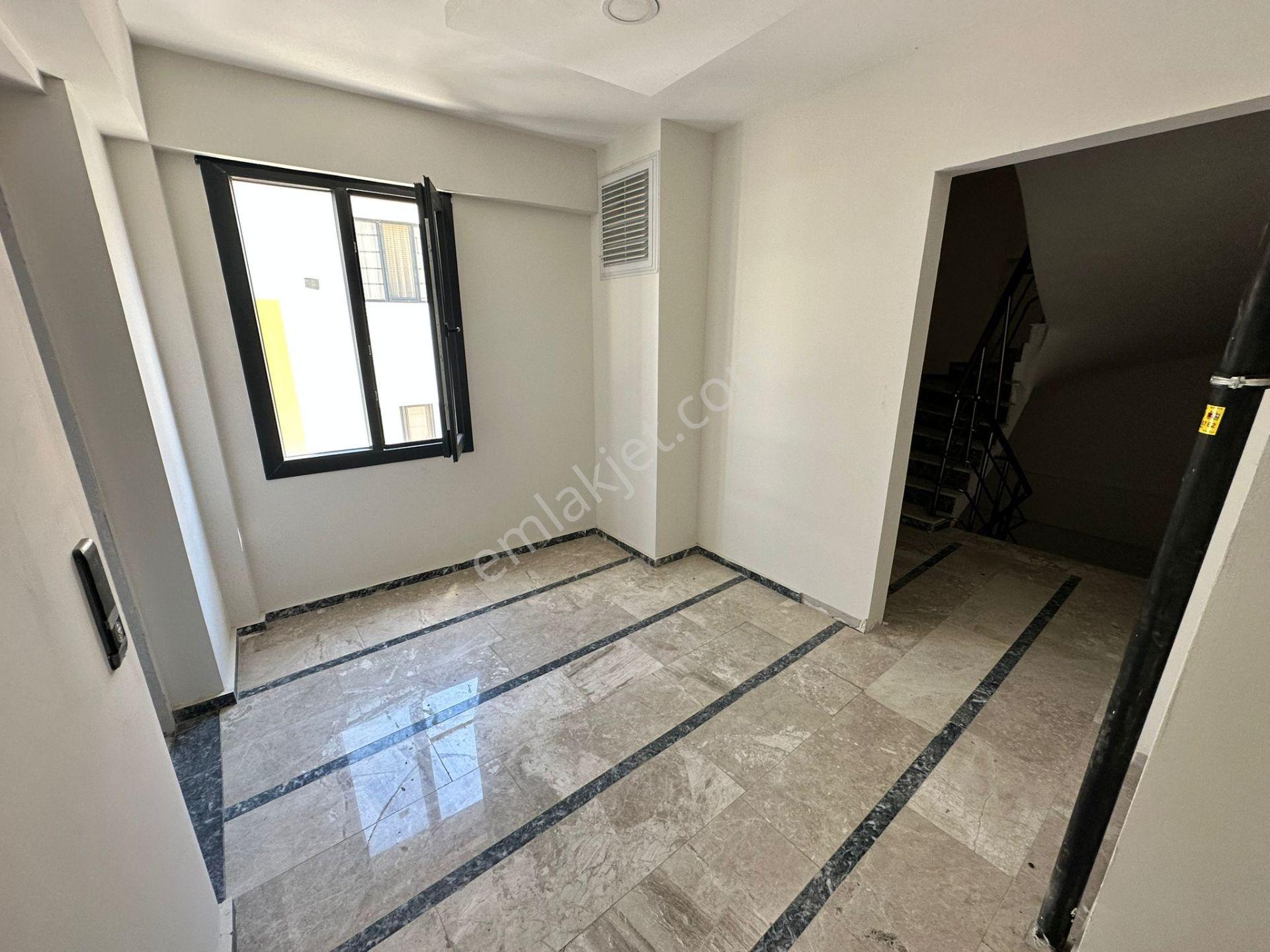 Zeki Emlak'tan Muradiye Mahallesinde 1+1 Eşyalı Kiralık Sıfır Daire - Görsel 24