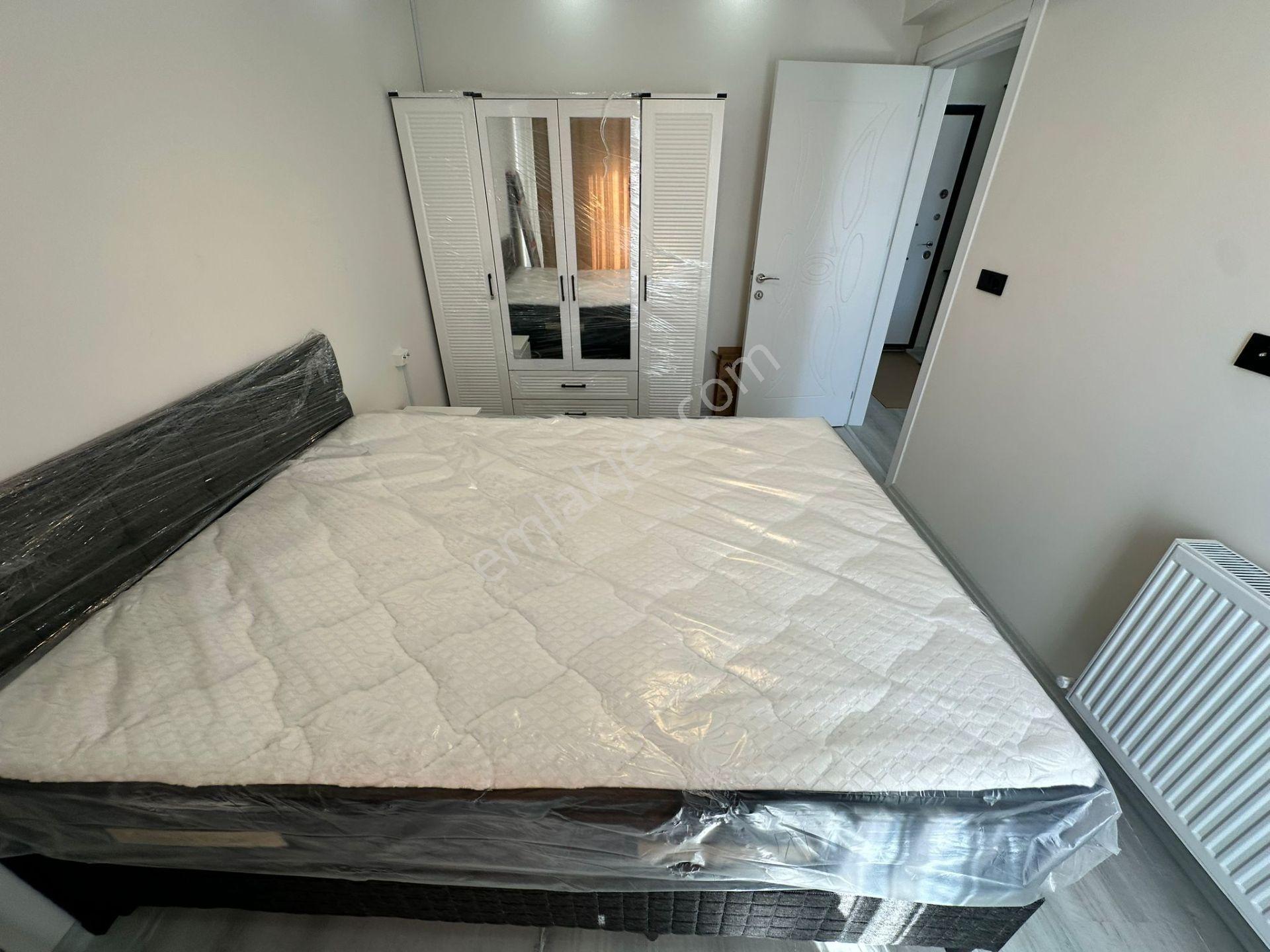 Zeki Emlak'tan Muradiye Mahallesinde 1+1 Eşyalı Kiralık Sıfır Daire - Görsel 16