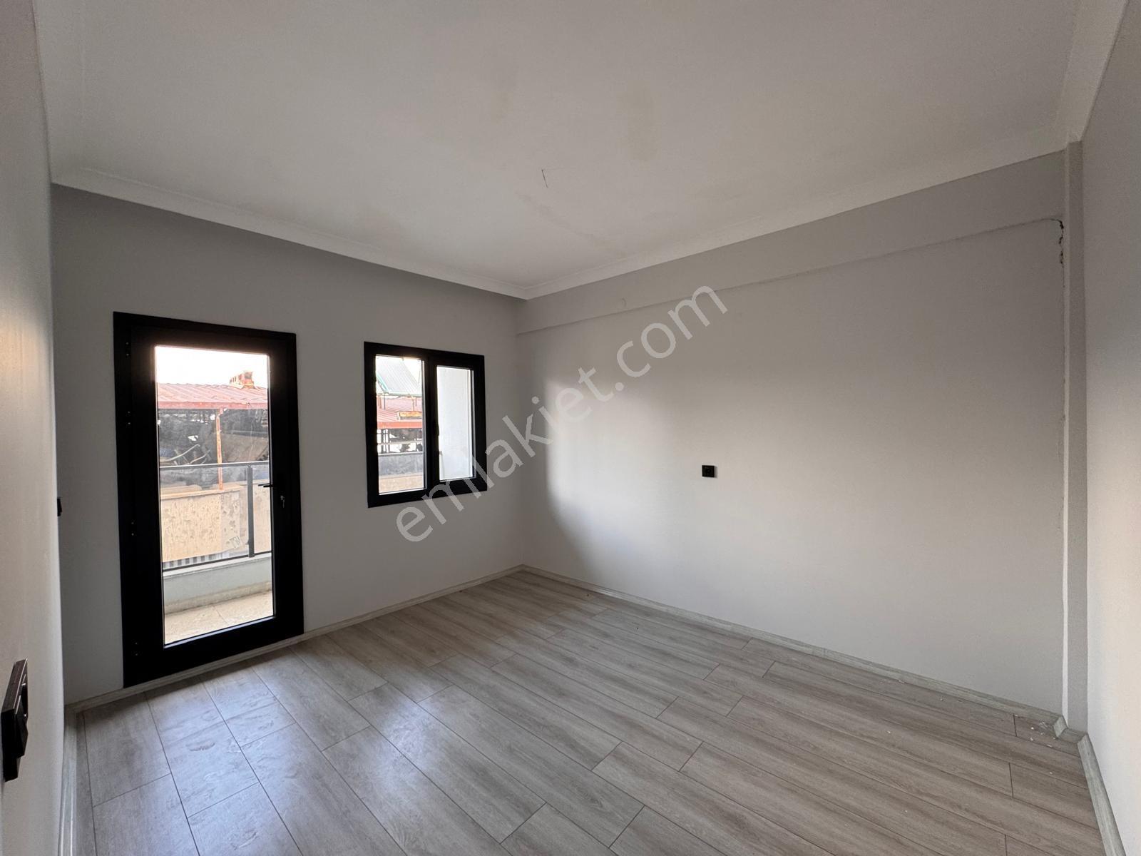 Salihli Kurtuluş'ta Satılık Özel Otoparklı-doğalgazlı 3+1 Daire - Görsel 12