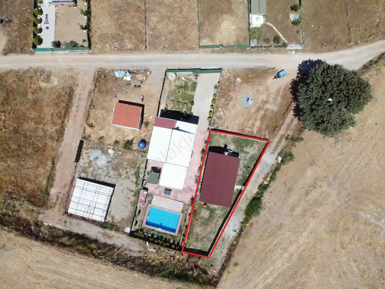 Dereköyde 250m² Bahçeli, 65m² Verandalı 1+1 Betonarme Ev Fırsatı - Görsel 9