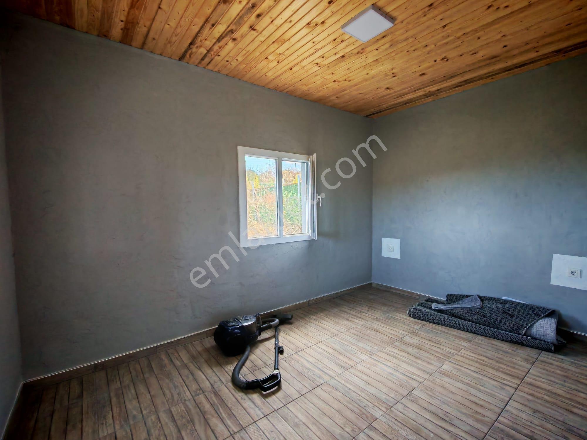 Dereköyde 250m² Bahçeli, 65m² Verandalı 1+1 Betonarme Ev Fırsatı - Görsel 32
