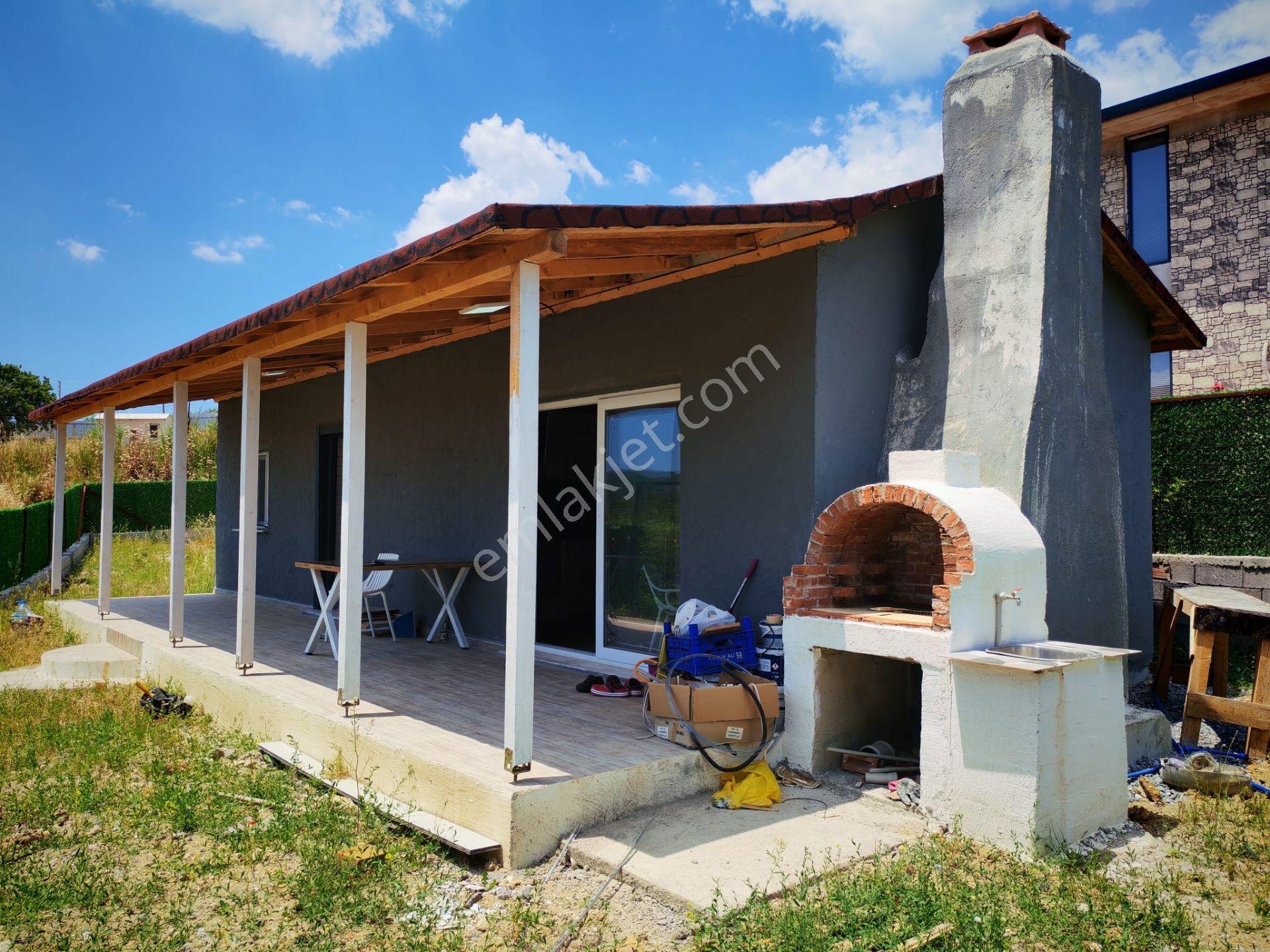 Dereköyde 250m² Bahçeli, 65m² Verandalı 1+1 Betonarme Ev Fırsatı - Görsel 16