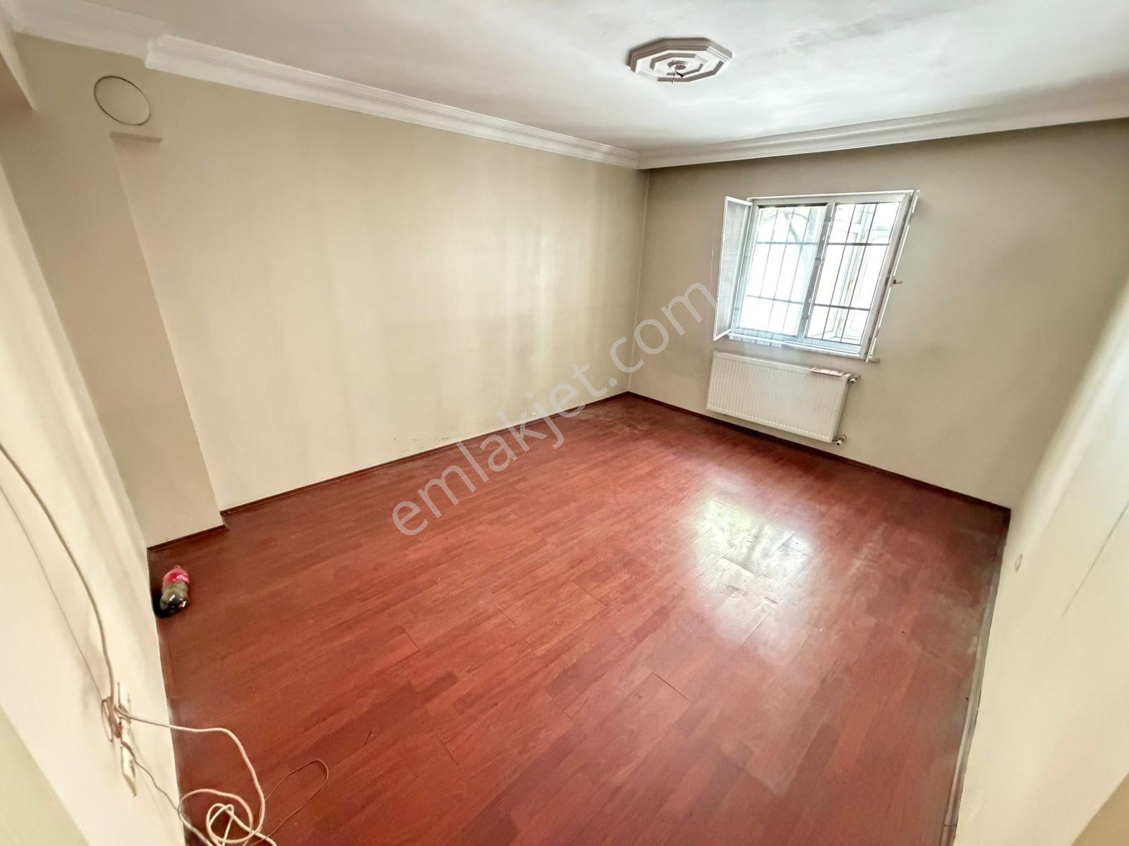 Şeref Emlak Göçmenler Sokak Satılık Daire 4.750.000 Tl - Görsel 6