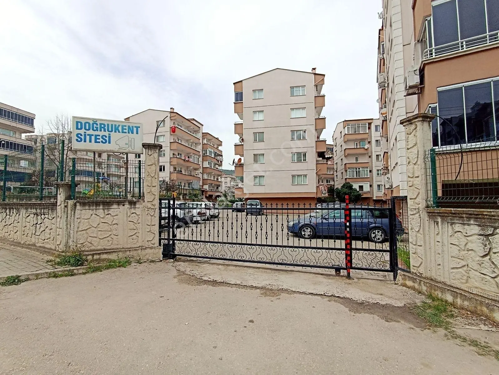 Mudanya Siteler Merkezi Konumda Kiralık 3+1 Daire - Görsel 2