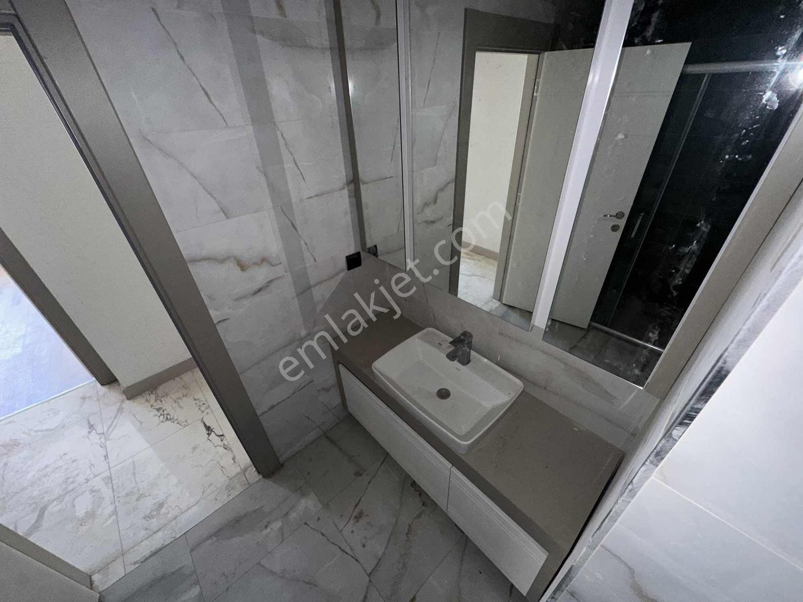 Serra Cadde Sitesinde 3+1 Oturuma Hazır Ultra Lüks Satılık Daire - Görsel 18