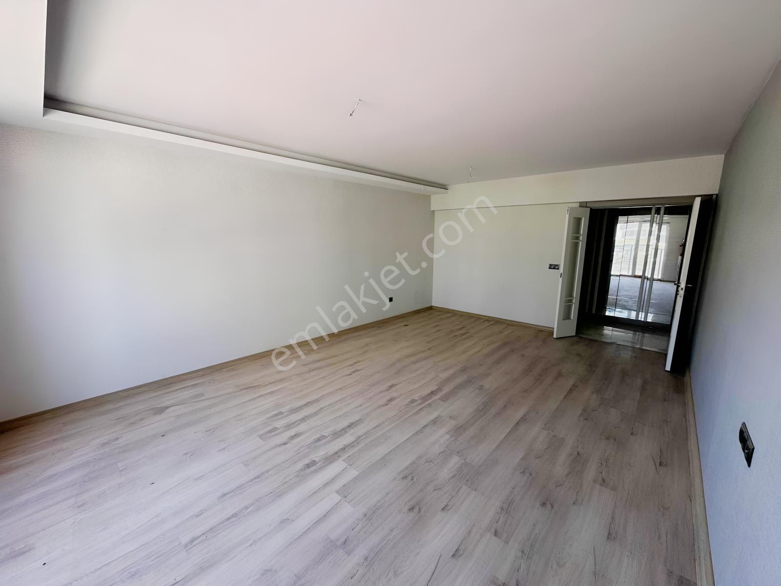 Serra Cadde Sitesinde 3+1 Oturuma Hazır Ultra Lüks Satılık Daire - Görsel 13