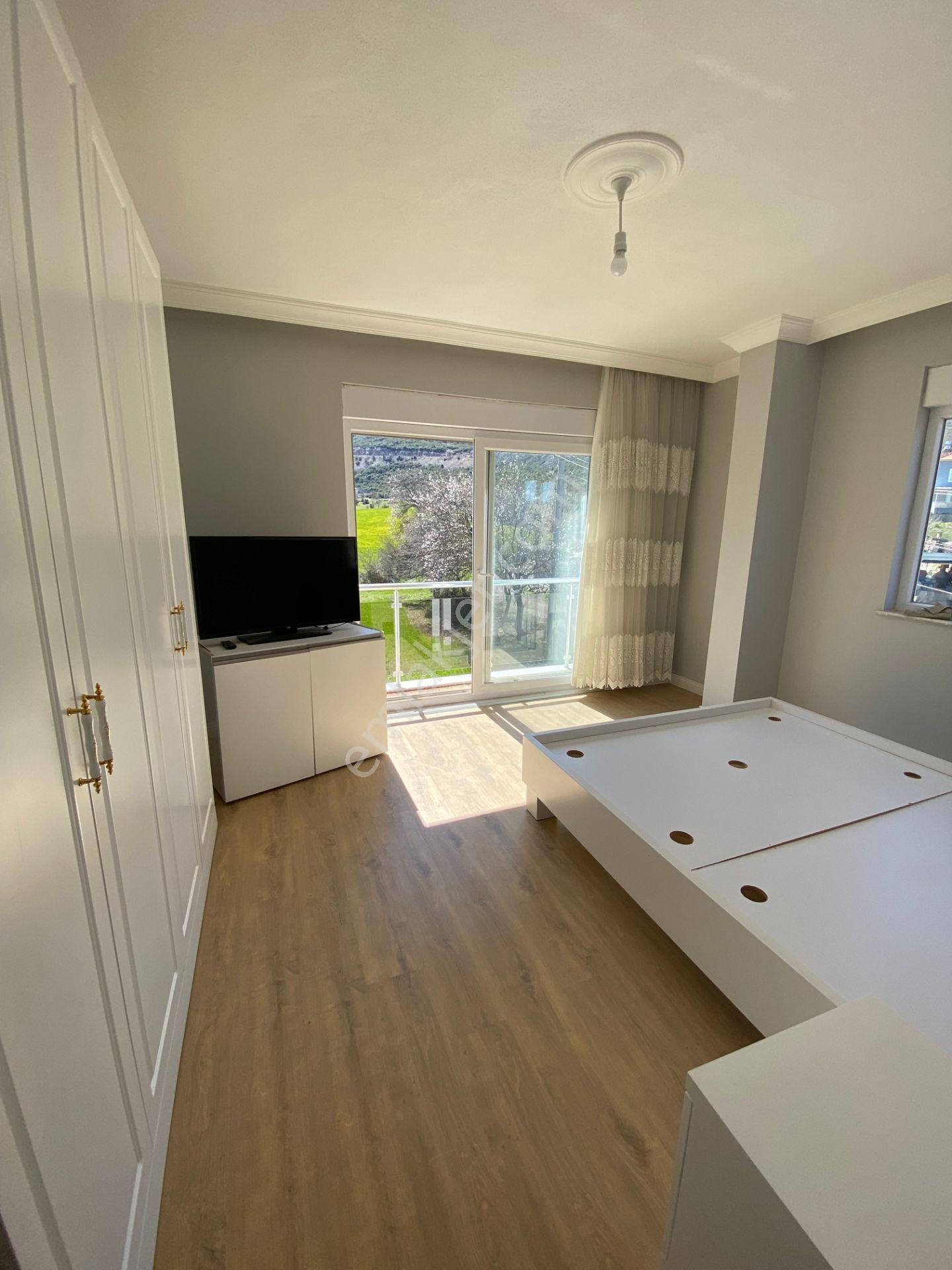 Mükemmel Doğa Manzarası İle Müstakil Dağbelinde Villa - Görsel 32