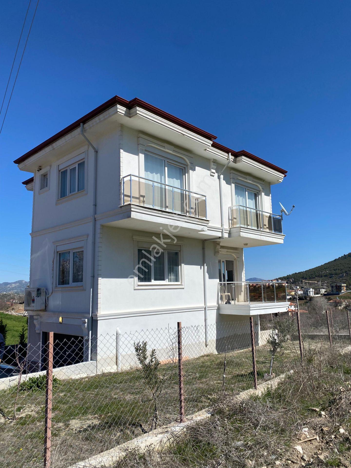Mükemmel Doğa Manzarası İle Müstakil Dağbelinde Villa - Görsel 13