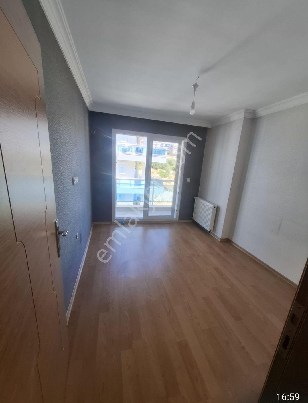 Ege Mah.havuzlu Çisem Sitesinde Doğalgazlı 3+1 Daire - Görsel 29