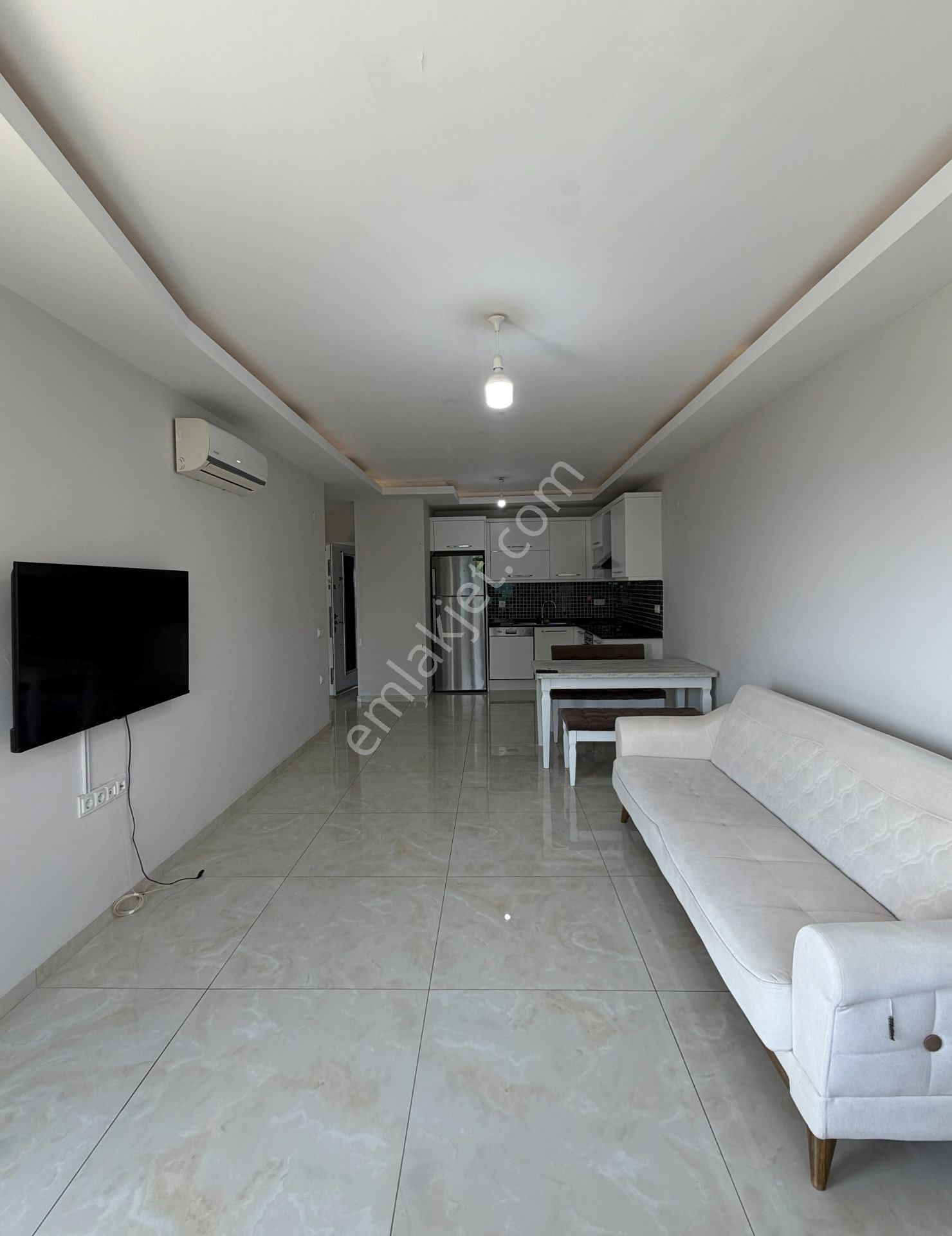 Alanya Kestel'de Sahilde Yaşam Fırsatı • Denize Sıfır Eşyalı 1+1 Daire - Görsel 4