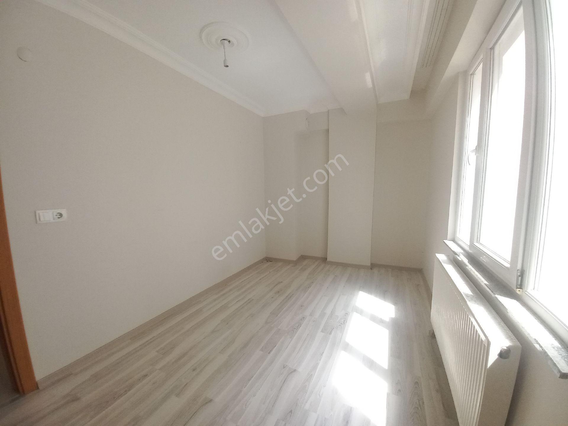 Atatürk Bulvarında Yeni Binada Kiralık 2+1 Daire - Görsel 9