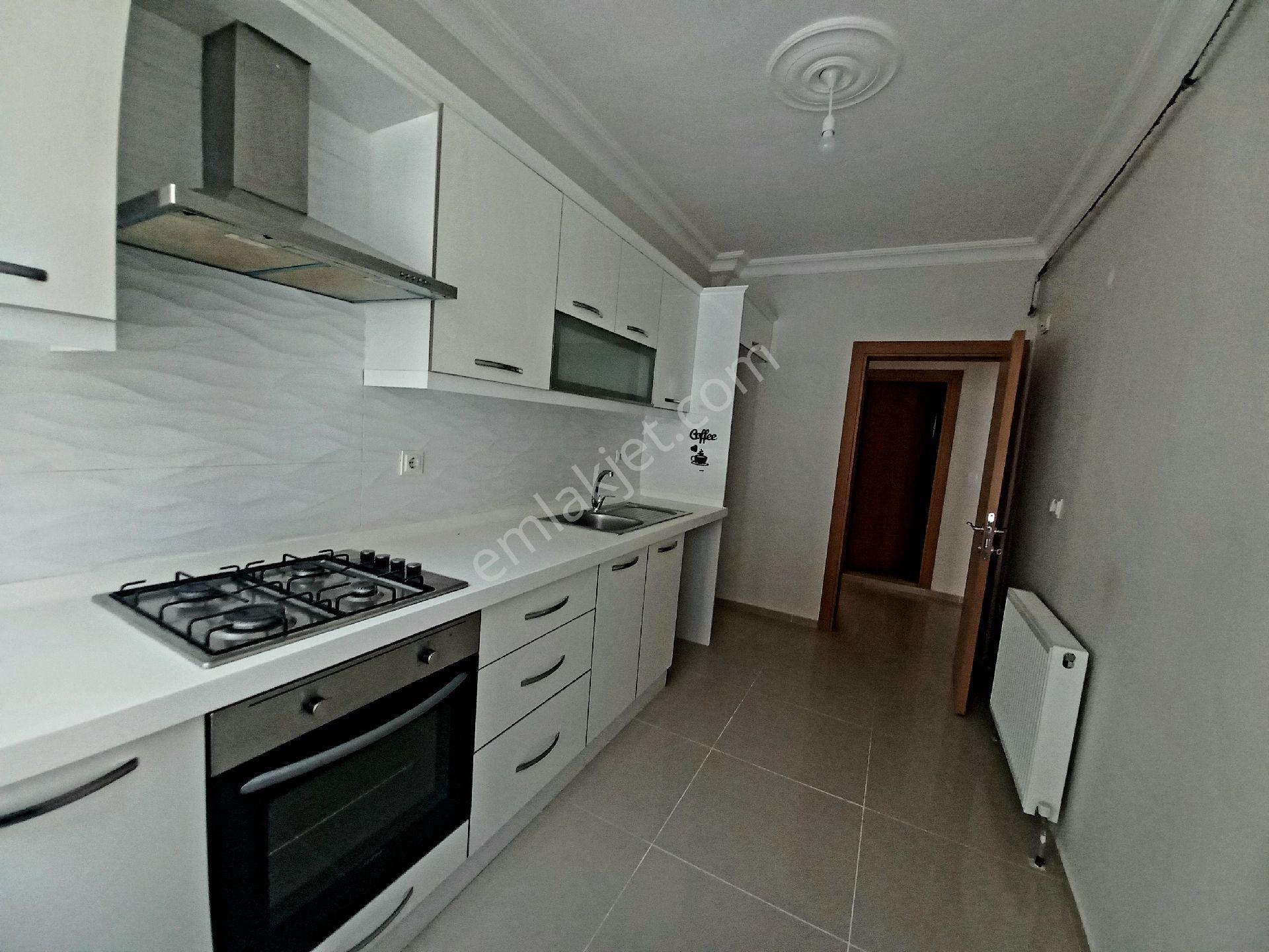 Atatürk Bulvarında Yeni Binada Kiralık 2+1 Daire - Görsel 2