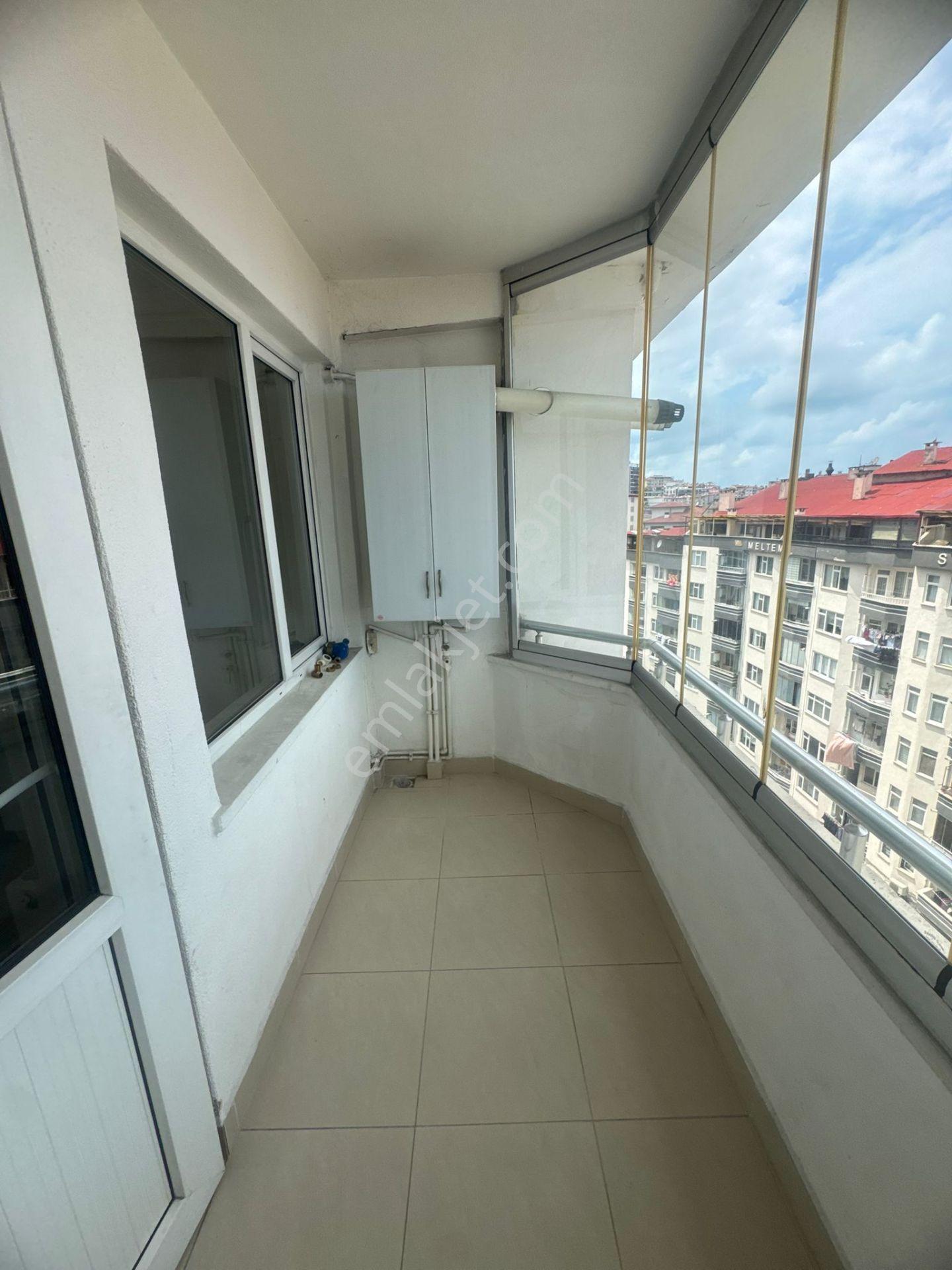 İnanç Emlaktan Kavaklarda 3+1 Geniş Kiralık Daire - Görsel 9