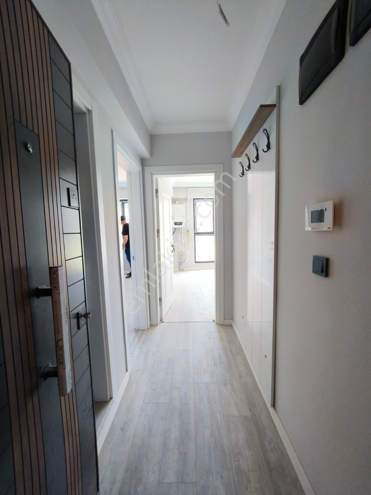 Yeni Mah Esentepe Cad Sahibinden 1+1 Sıfır Kiralık Daire - Görsel 10