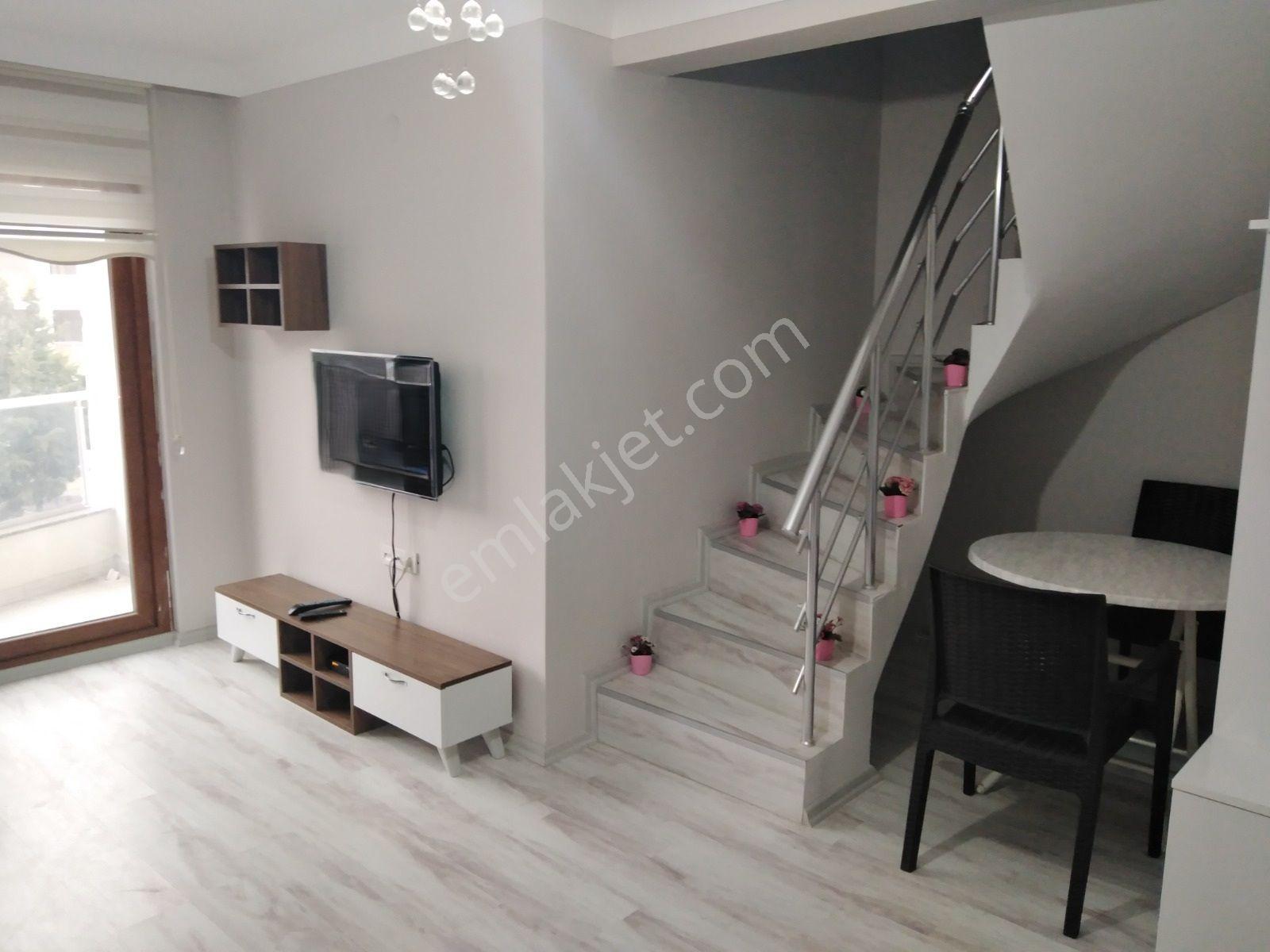 Cb King'den Bahçelievler Mahallesi Dubleks Eşyalı Kiralık Daire - Görsel 6