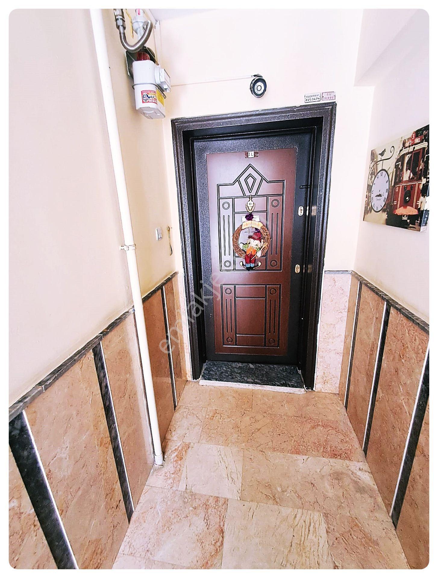 Cihandan Burç Mahallesi Piri Cadde Yakını Ara Katta Satlık 3+1 Daire - Görsel 38