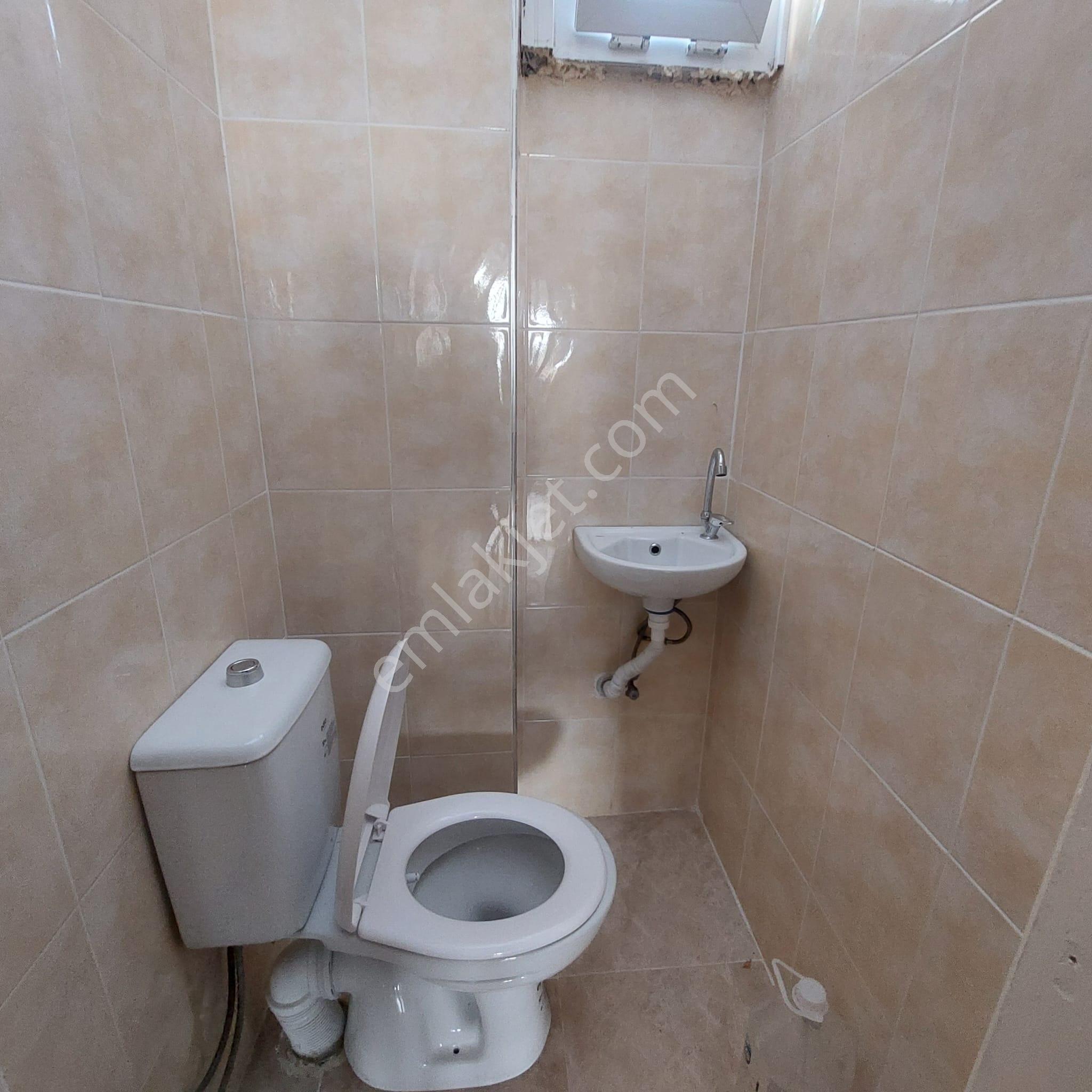 Tarabyaüstü Cumhuriyette Ulaşım Çarşı Yakın 2+1 Giriş Kat Daire - Görsel 11